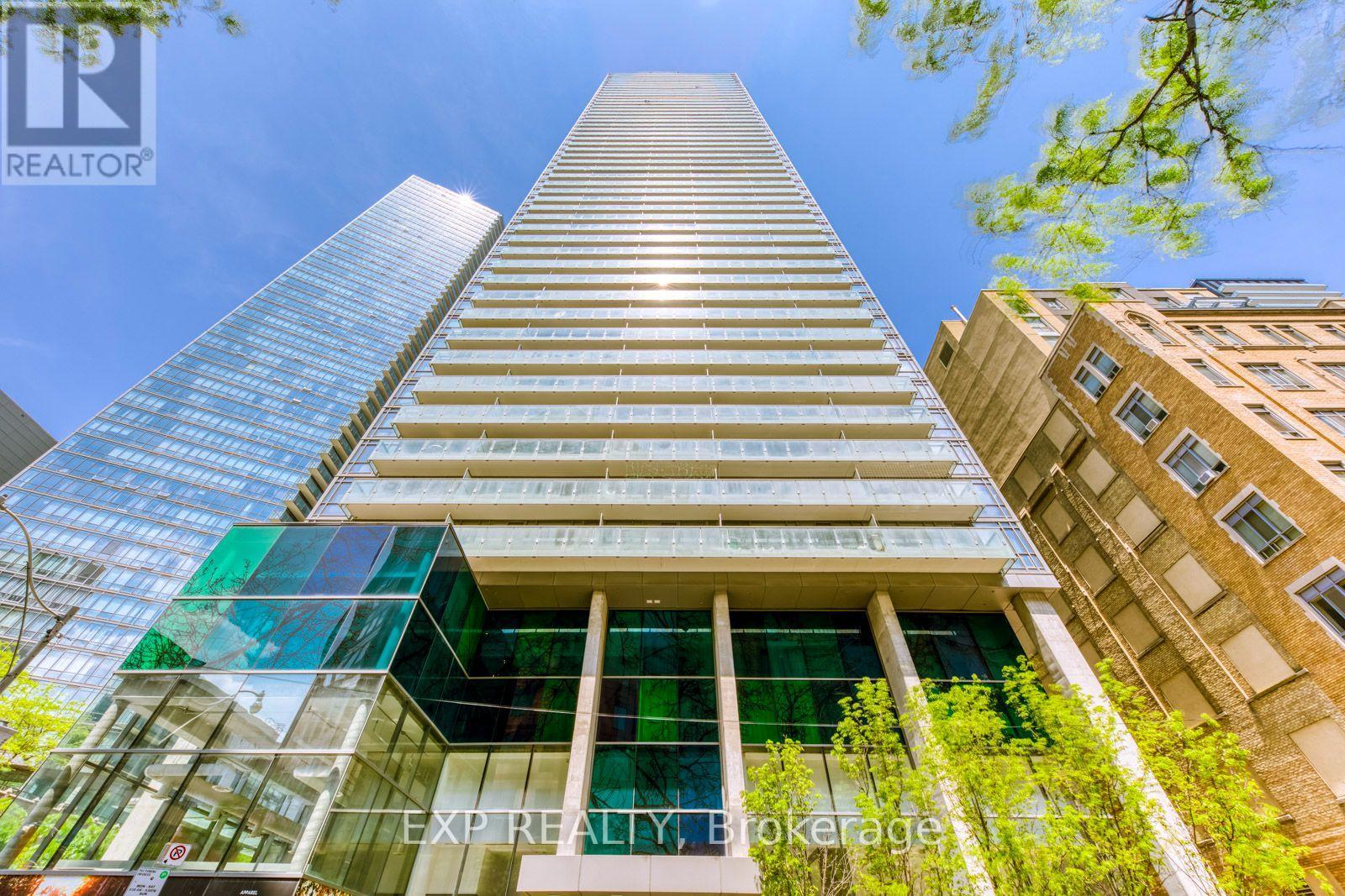 1502 - 38 GRENVILLE STREET