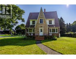 729 Norfolk Street N — photo 1