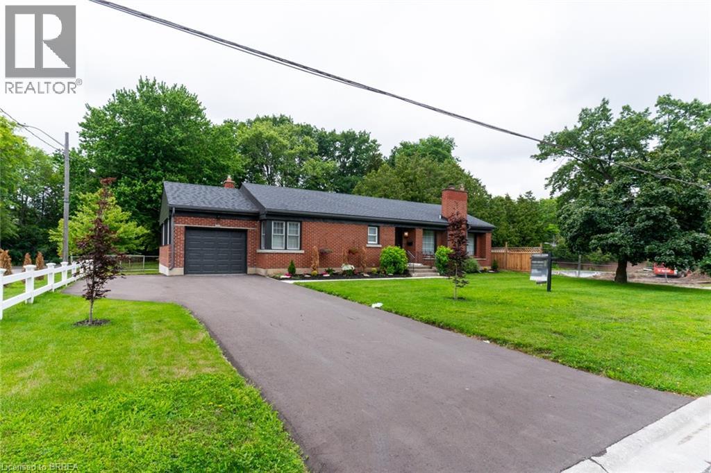 30 Proctor Avenue, Brantford, Ontario  N3S 3E7 - Photo 1 - 40855994