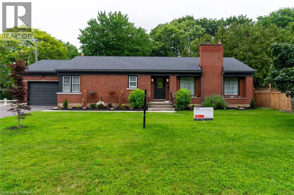 30 Proctor Avenue, Brantford, Ontario  N3S 3E7 - Photo 3 - 40855994
