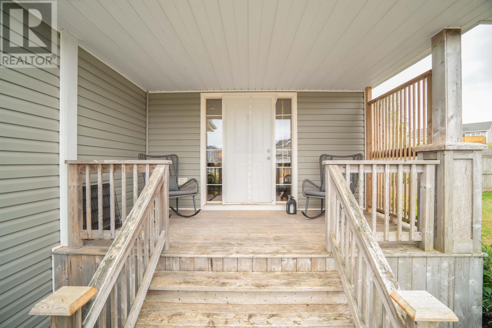 11 Lily Court, Stratford, Prince Edward Island  C1B 0H6 - Photo 3 - 202620730