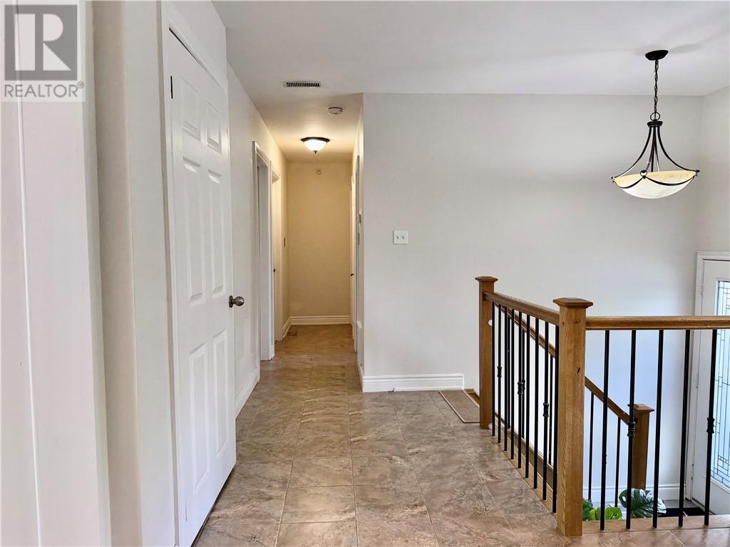 1505 Gary Avenue, Sudbury, Ontario  P3A 4G2 - Photo 8 - 2129838