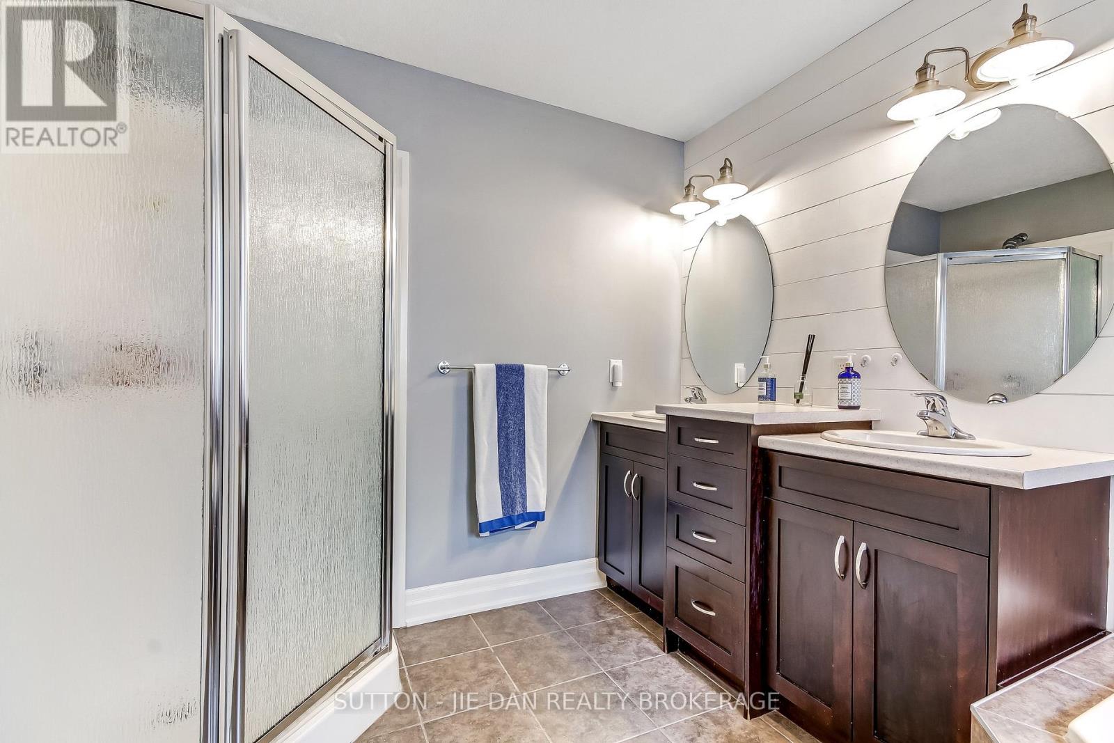1511 Coronation Drive, London North, Ontario  N6G 5P6 - Photo 18 - X13681672