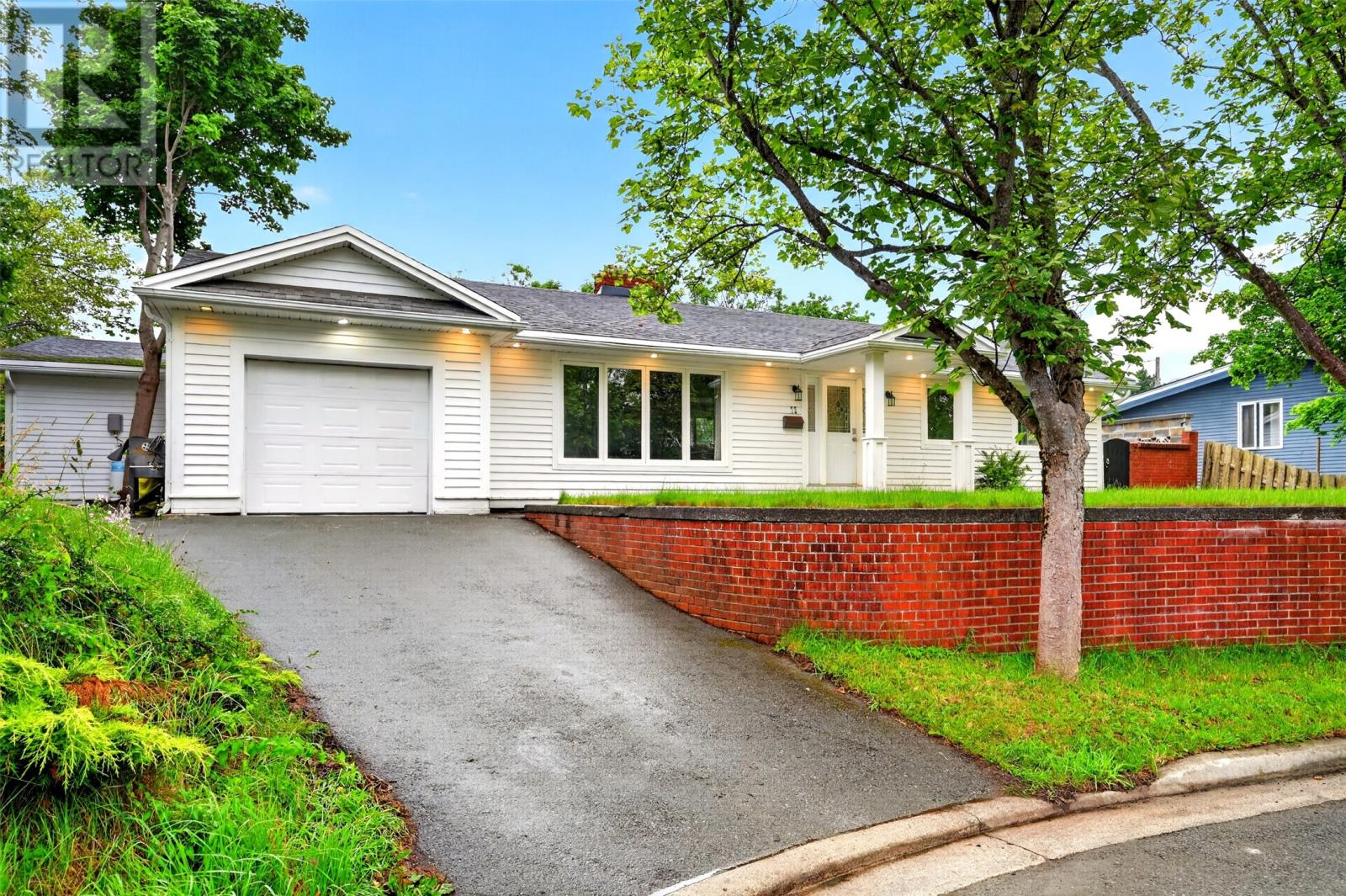 11 Alderdice Place, St. John's