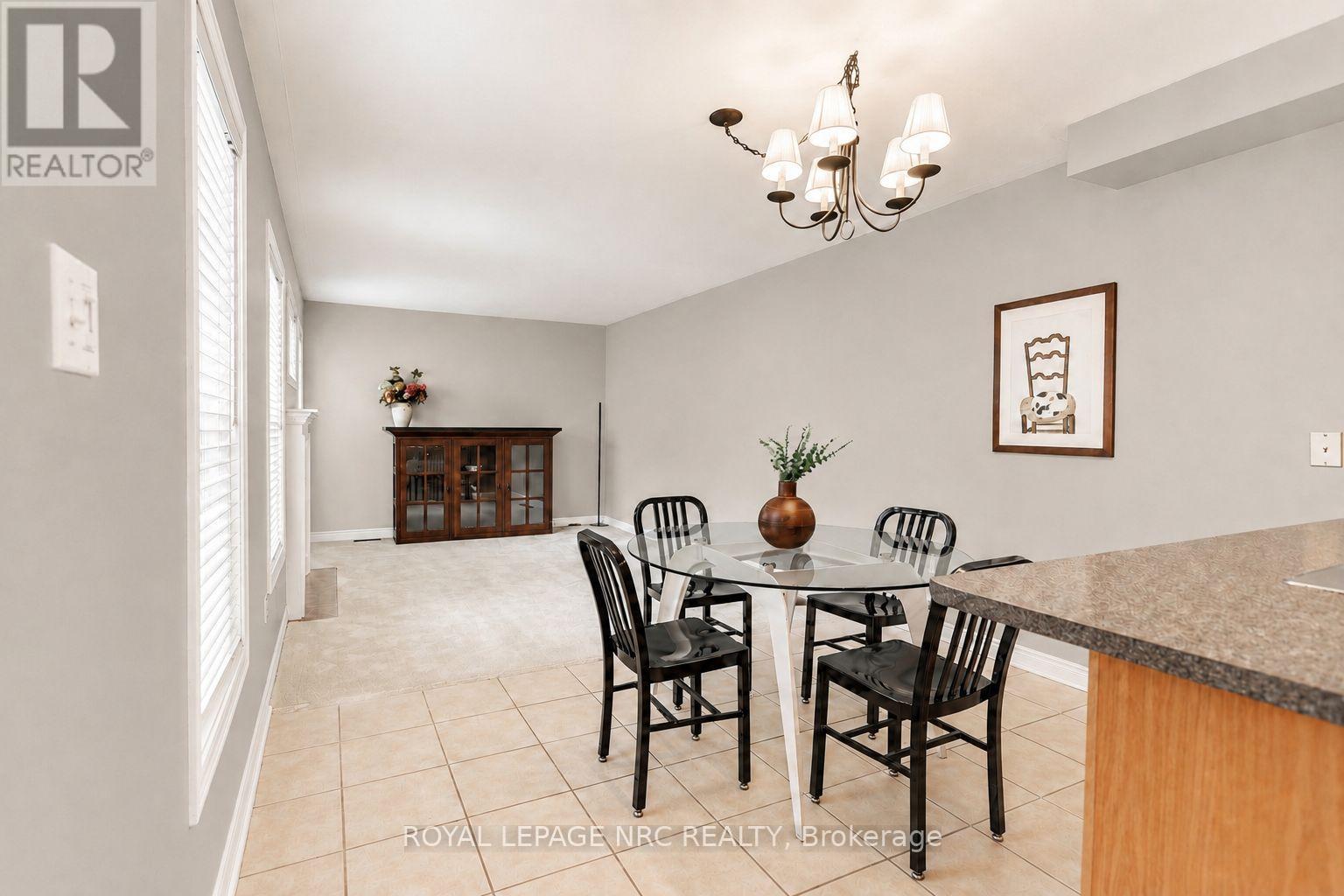 111 Cole Crescent, Niagara-On-The-Lake, Ontario  L0S 1J0 - Photo 9 - X13681592