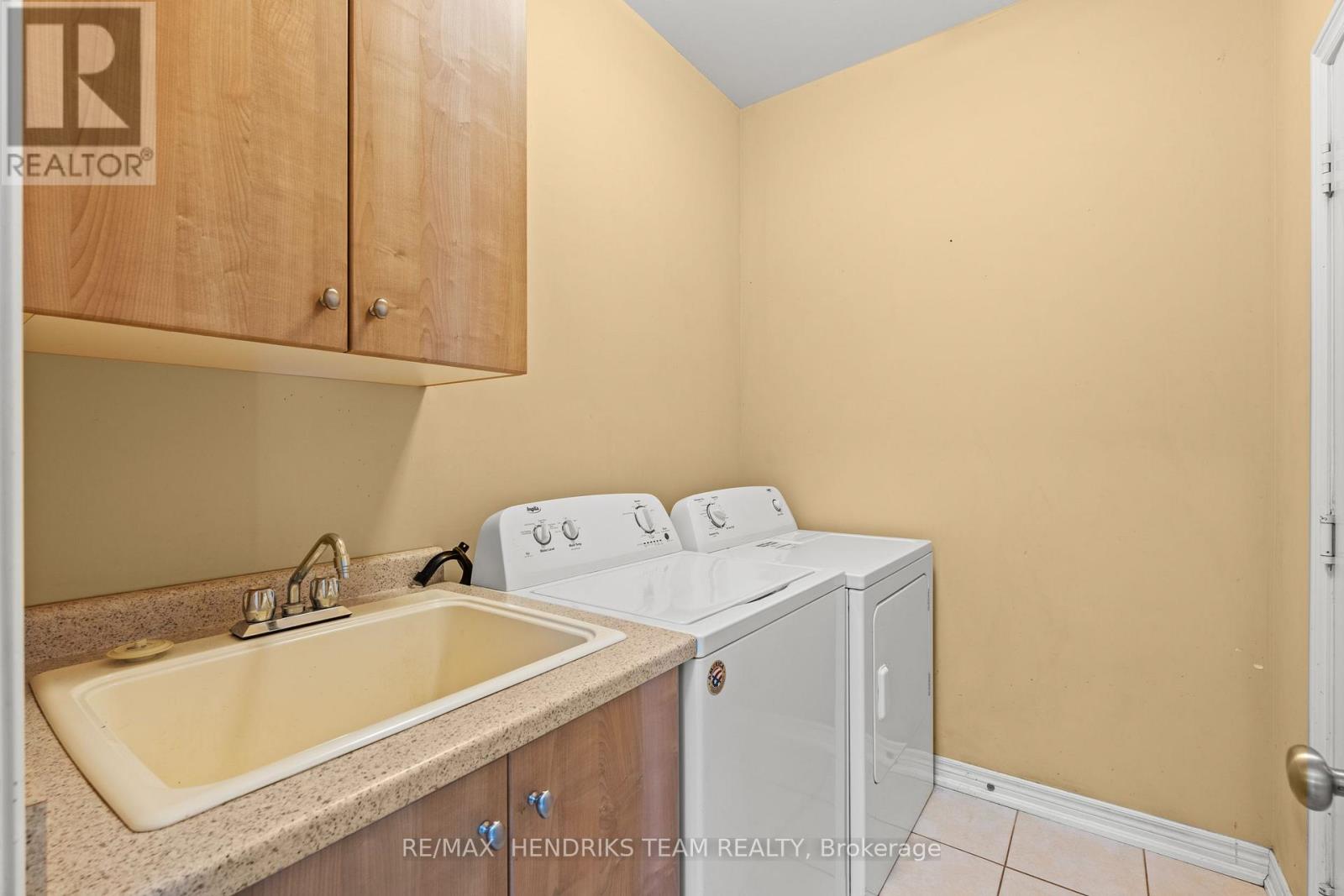 58 Videl Crescent N, St. Catharines, Ontario  L2W 0A3 - Photo 25 - X13681606
