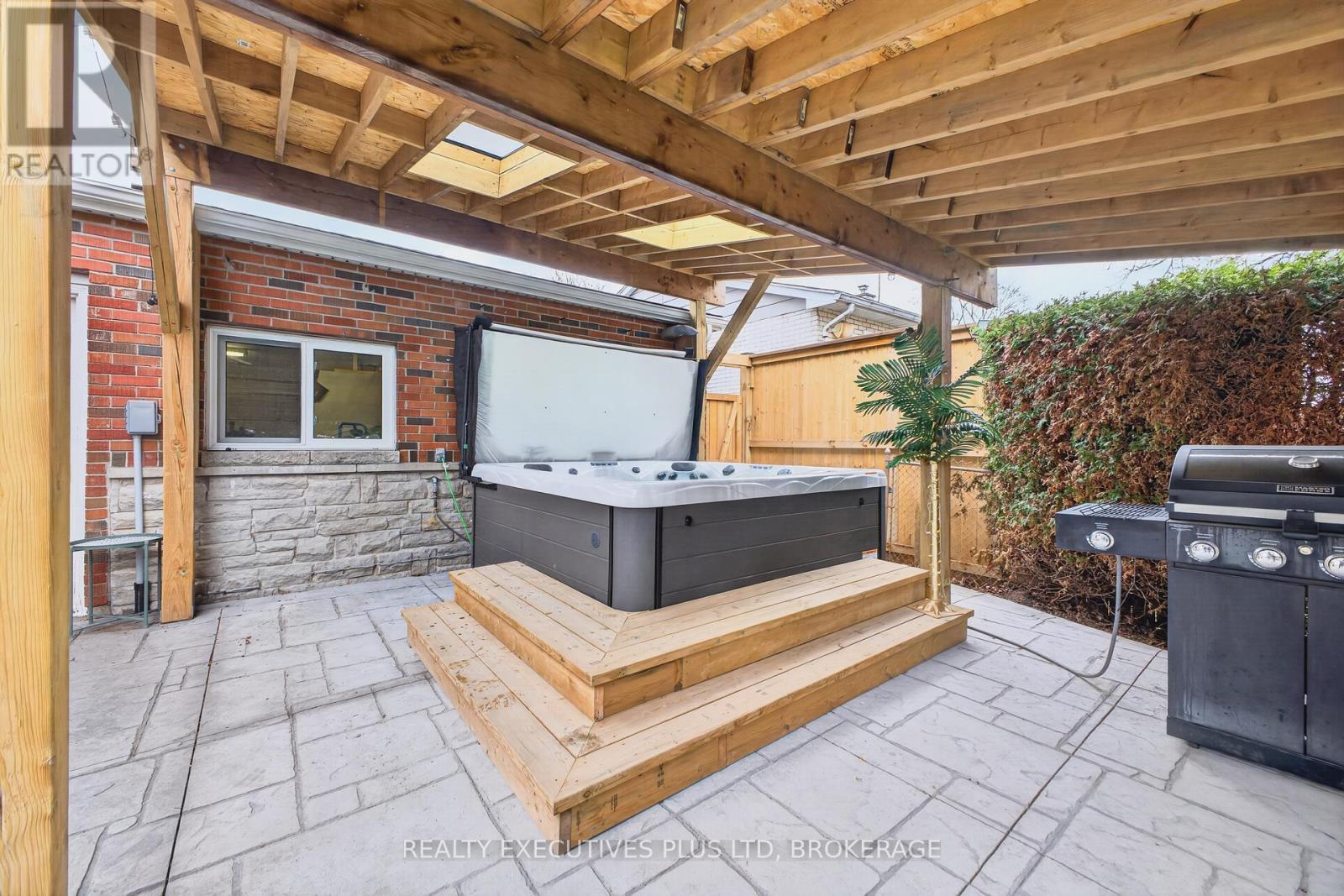 6410 Sherwood Road, Niagara Falls, Ontario  L2E 5M1 - Photo 36 - X13681630
