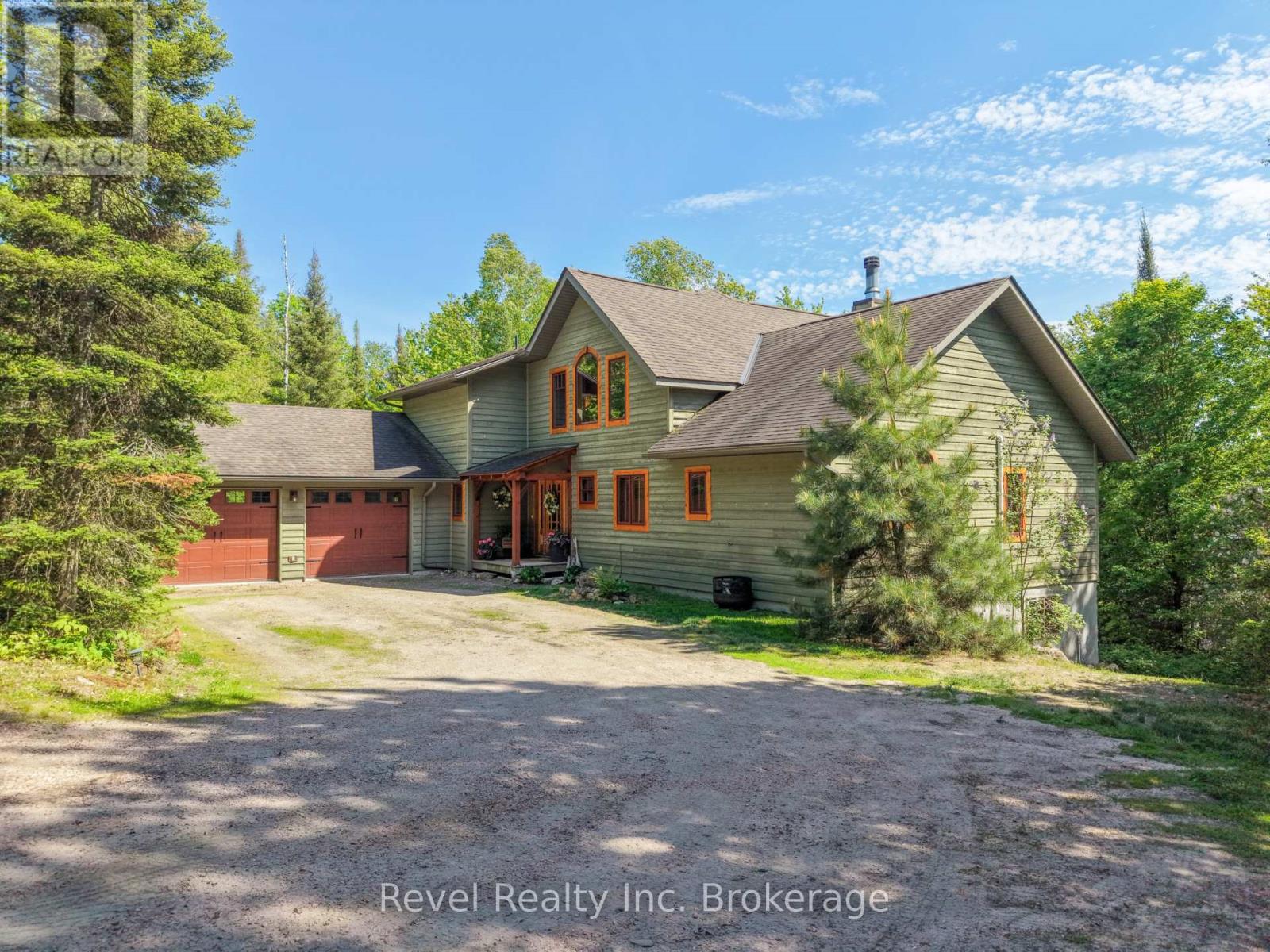 2625 Northshore Road, North Bay, Ontario  P1B 8G4 - Photo 1 - X13681632