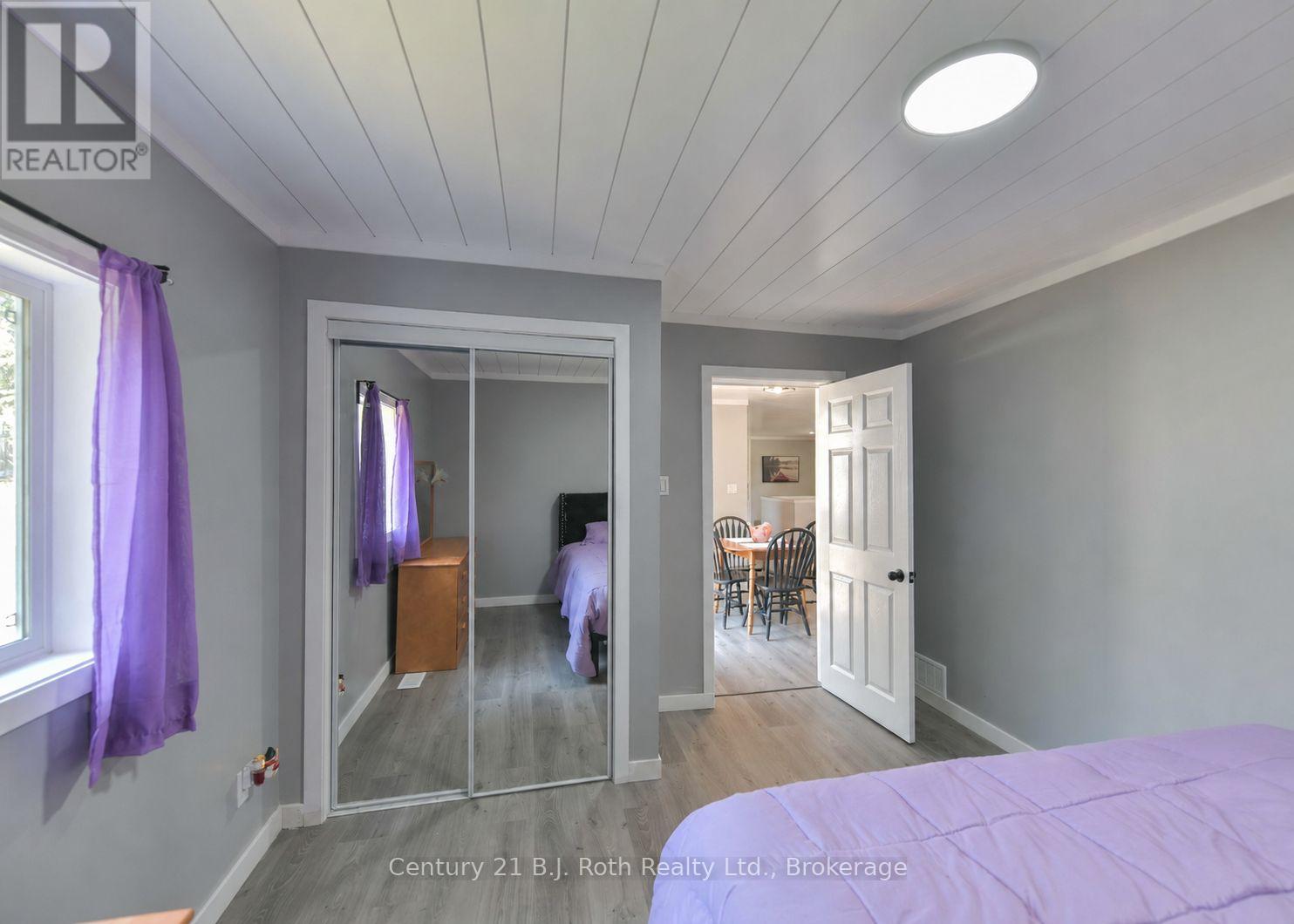 3332 Cleveland Avenue, Severn (West Shore), Ontario  L0K 1G0 - Photo 21 - S13681602