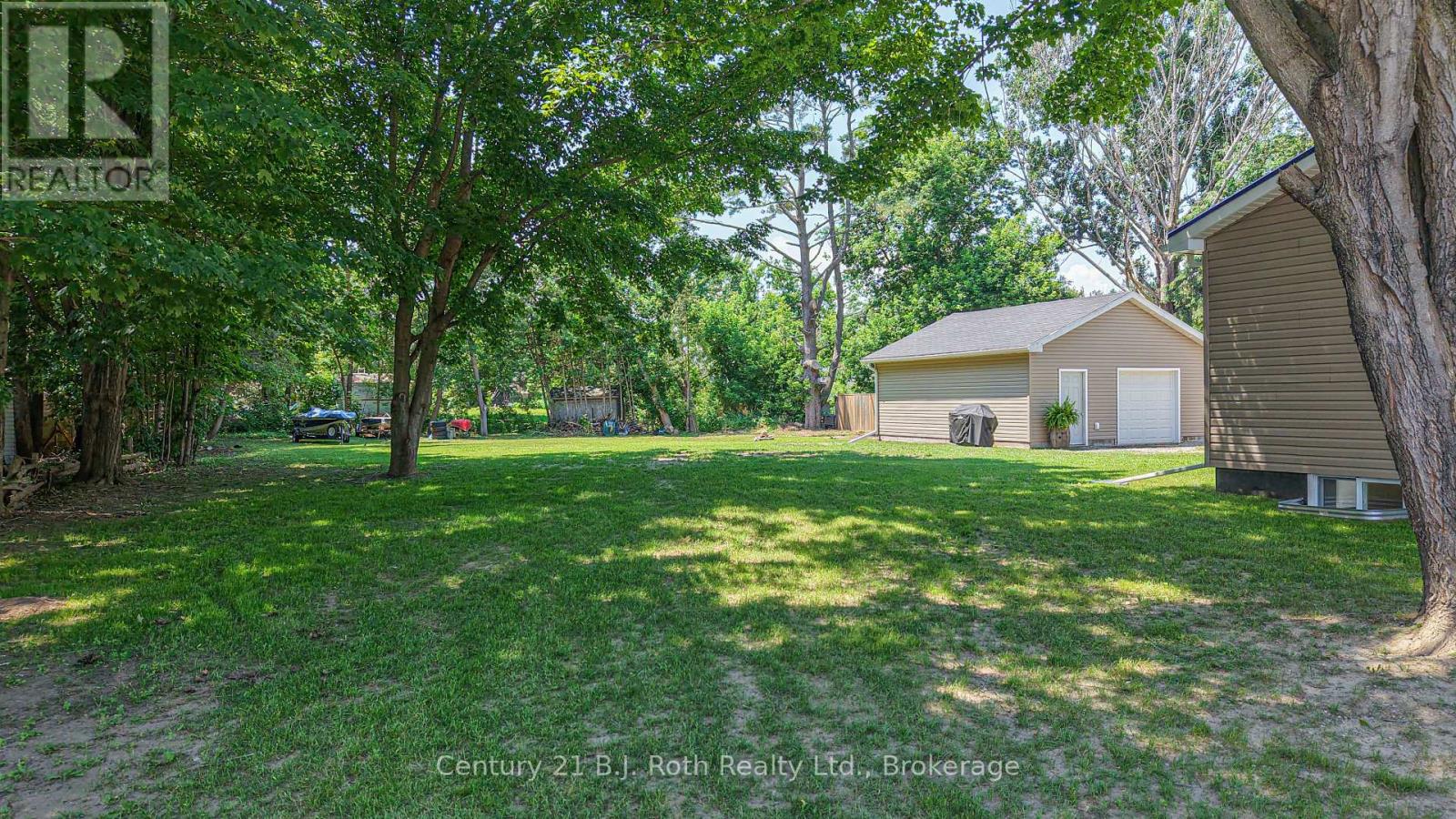 3332 Cleveland Avenue, Severn (West Shore), Ontario  L0K 1G0 - Photo 5 - S13681602