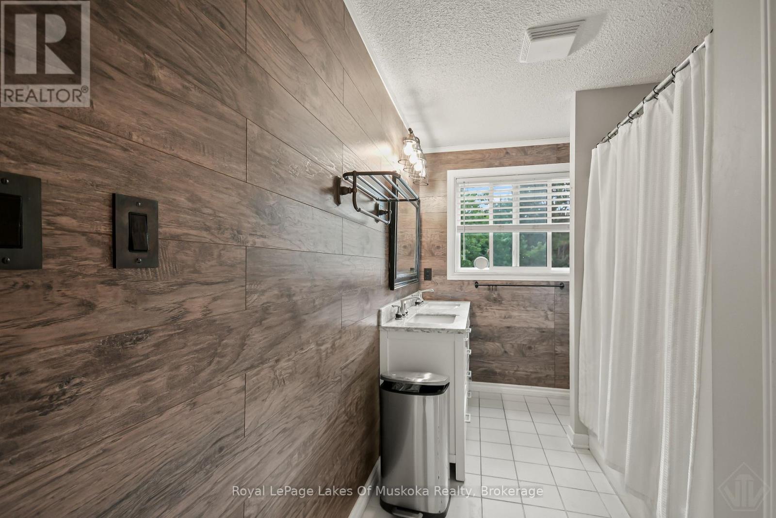 45 Kevin Crescent, Bracebridge (Monck (Bracebridge)), Ontario  P1L 1A2 - Photo 14 - X13681626