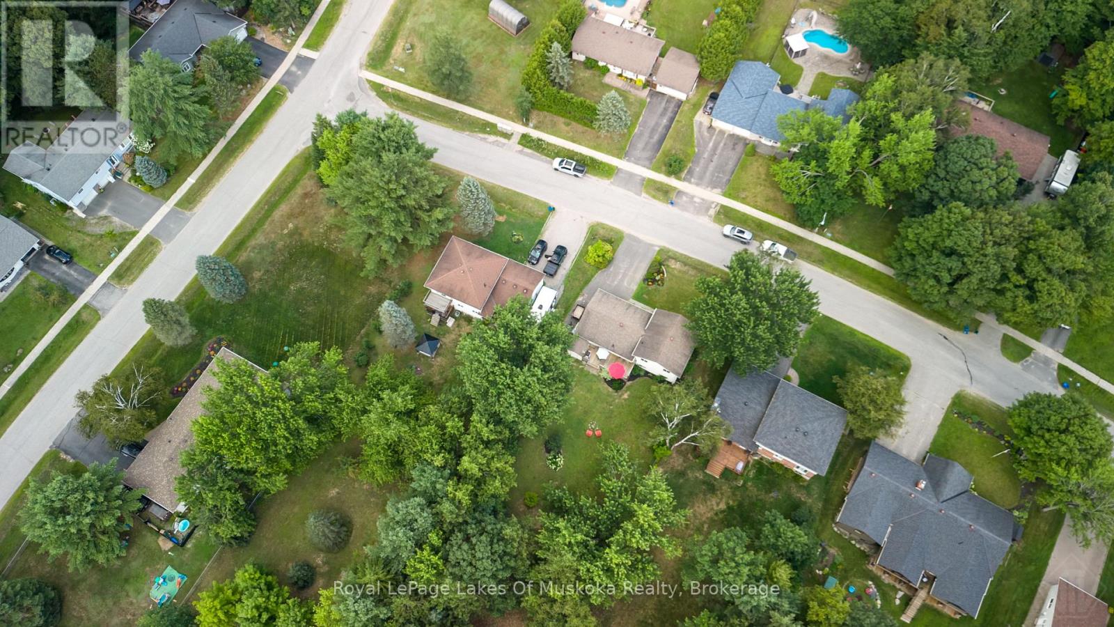 45 Kevin Crescent, Bracebridge (Monck (Bracebridge)), Ontario  P1L 1A2 - Photo 37 - X13681626