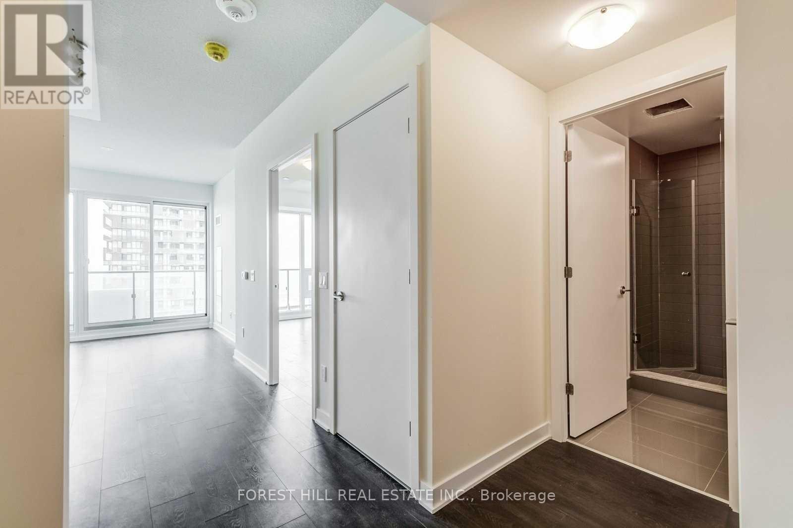 5610 - 2221 YONGE STREET Toronto (Mount Pleasant West), ON M4S 2B4