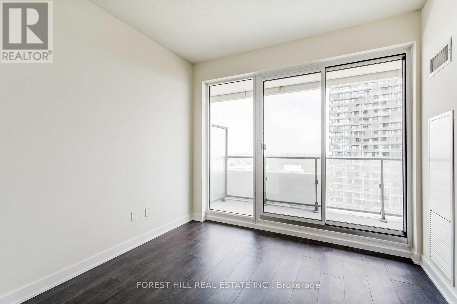 5610 - 2221 YONGE STREET Toronto (Mount Pleasant West), ON M4S 2B4