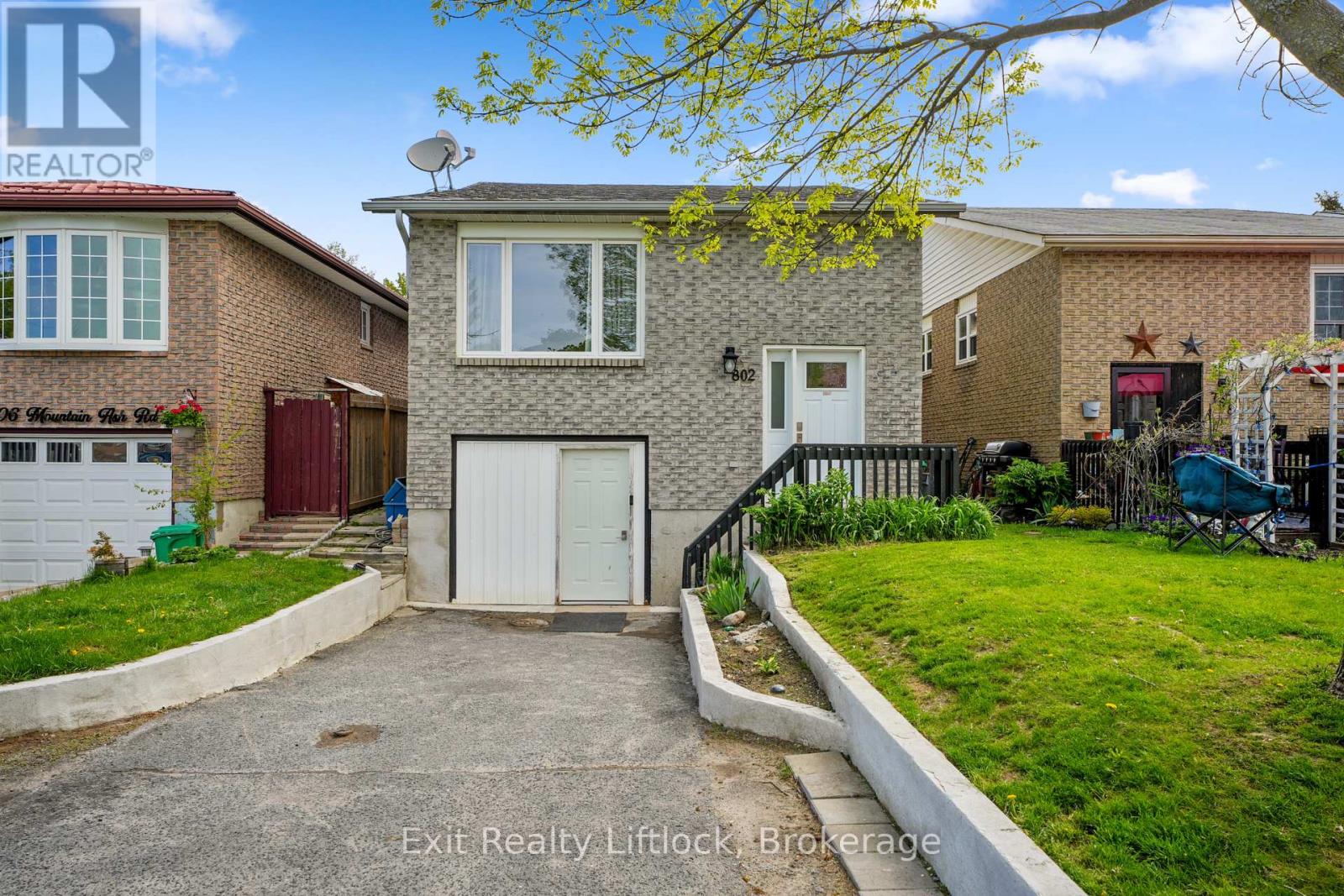 802 MOUNTAIN ASH ROAD, Peterborough, Ontario