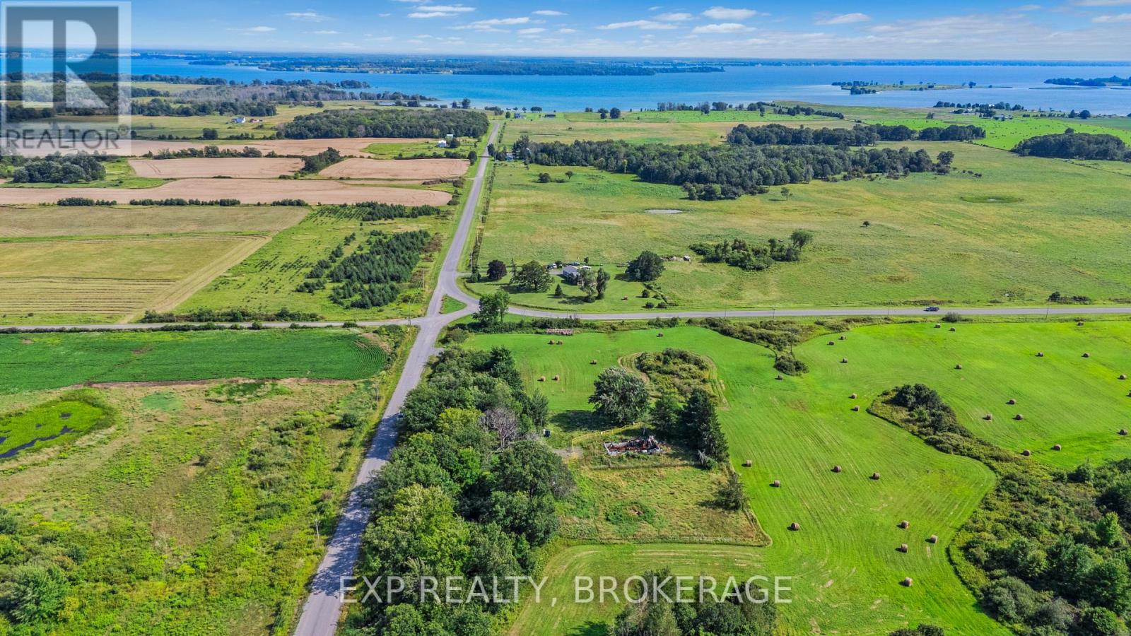 299 13th Line Road, Frontenac Islands, Ontario  K0H 2Y0 - Photo 4 - X13681594