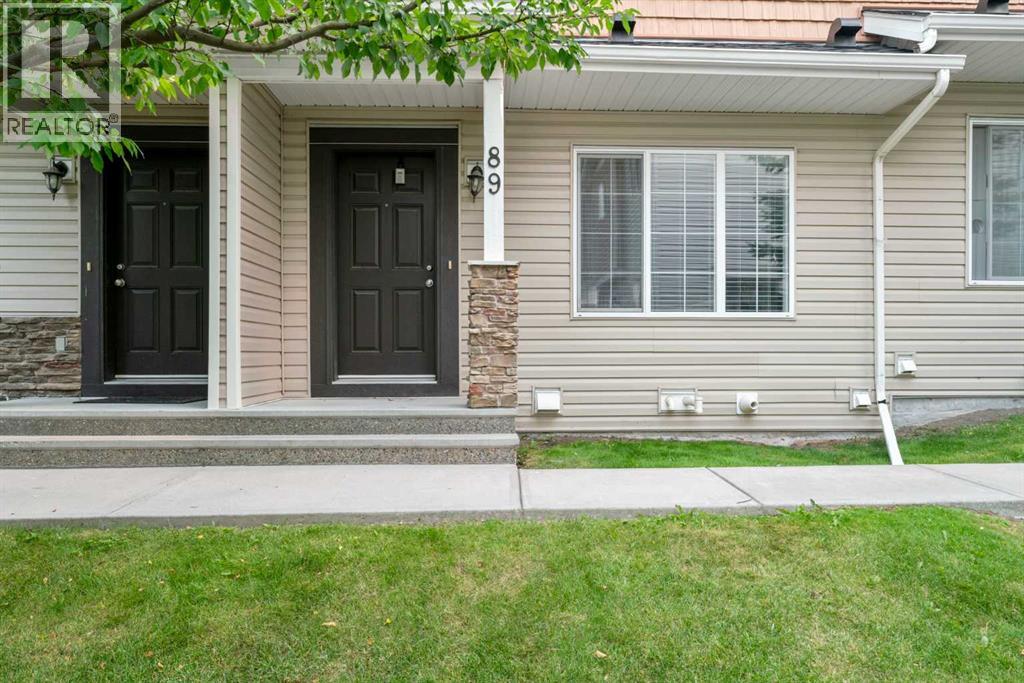 89 Pantego Lane NW Calgary Alberta