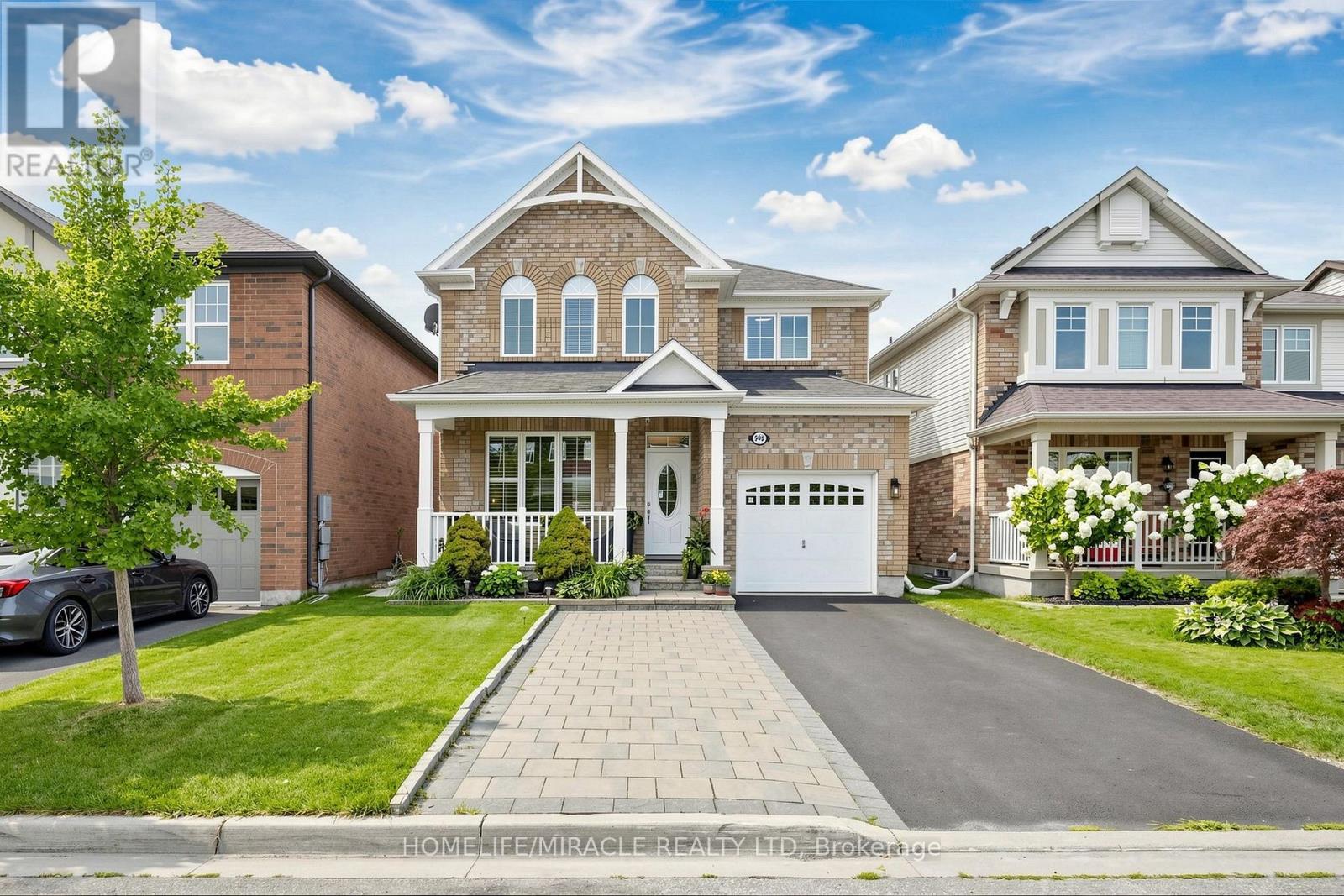 946 Whewell Trail, Milton, Ontario  L9T 8C5 - Photo 1 - W13681636