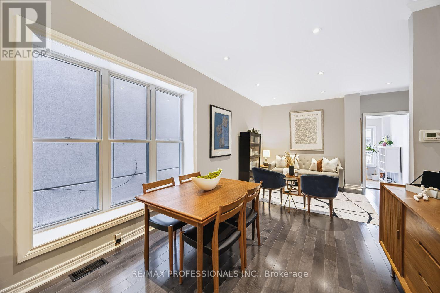 3 Blakley Avenue, Toronto, Ontario  M6N 3Y4 - Photo 15 - W13681644