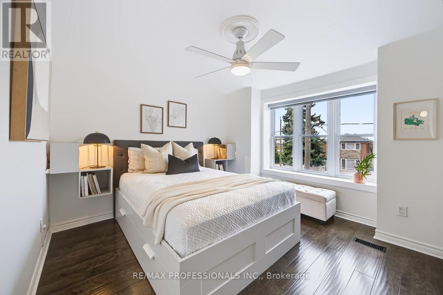 3 Blakley Avenue, Toronto, Ontario  M6N 3Y4 - Photo 20 - W13681644