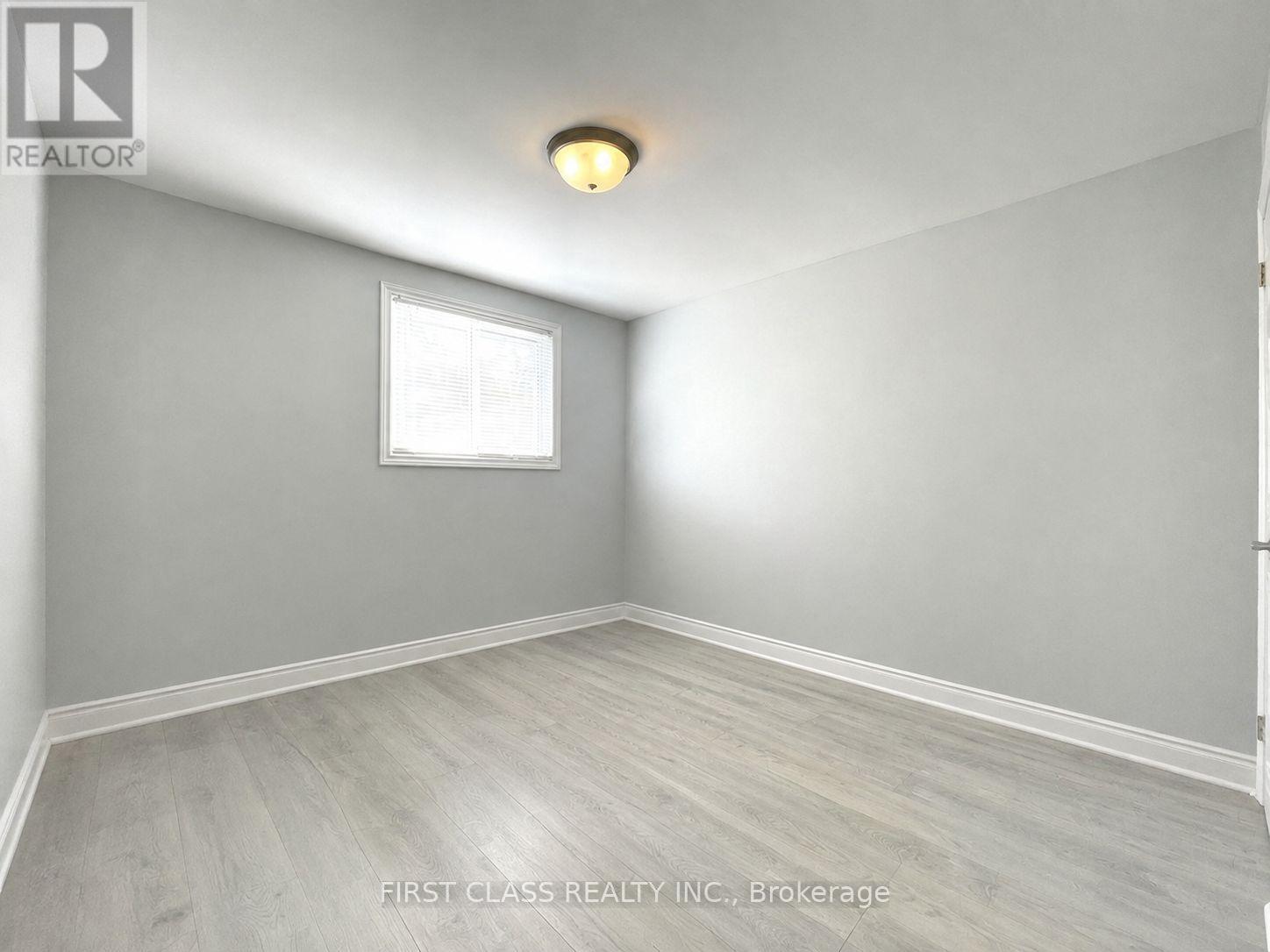 1323 Redbank Crescent, Oakville, Ontario  L6H 1Y4 - Photo 25 - W13681664