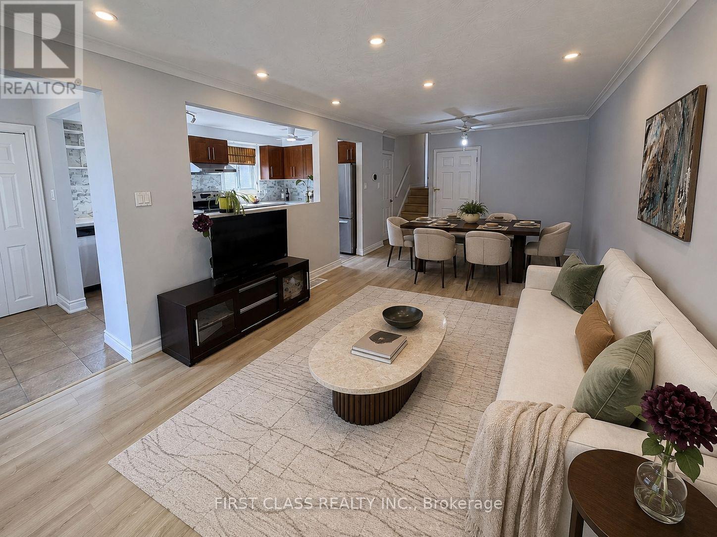 1323 Redbank Crescent, Oakville, Ontario  L6H 1Y4 - Photo 4 - W13681664