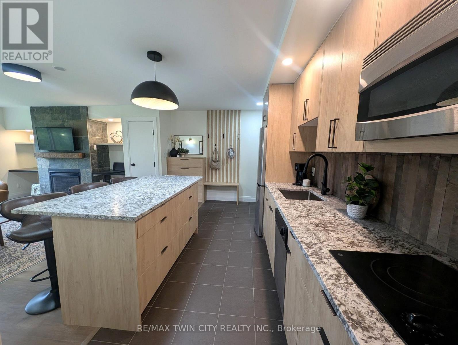 52-105 - 1235 Deerhurst Drive, Huntsville, Ontario  P1H 1E8 - Photo 6 - X13681600