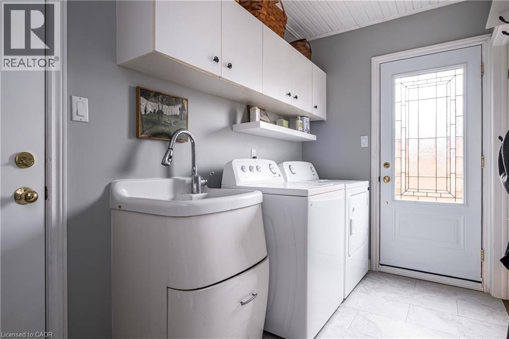 1729 Riverbend Court, Mississauga, Ontario  L5M 5J1 - Photo 17 - 40855150