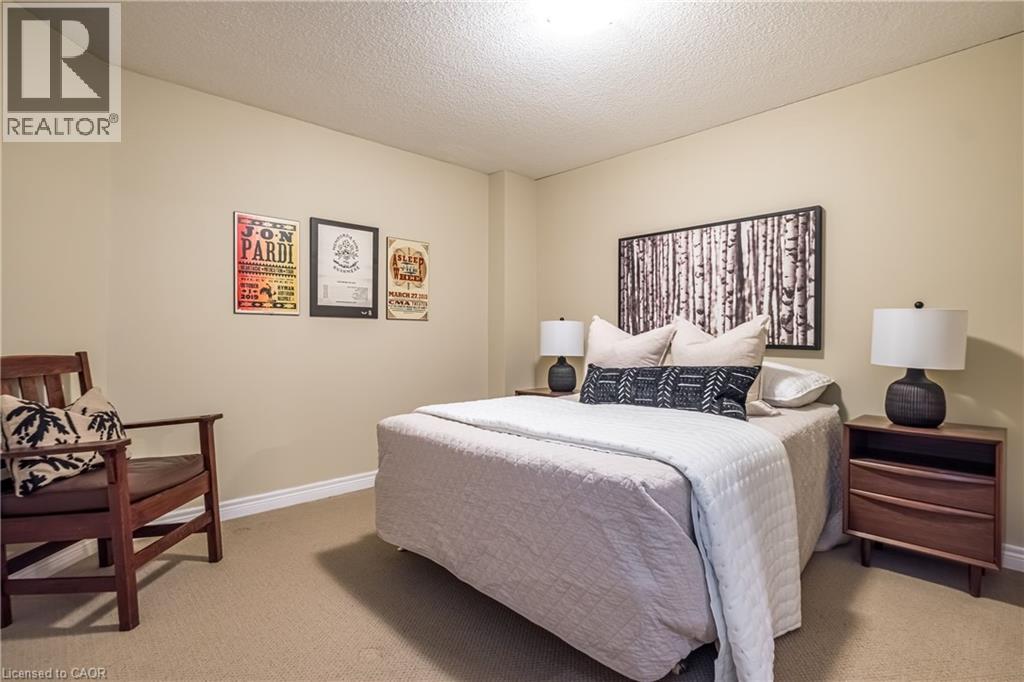 1729 Riverbend Court, Mississauga, Ontario  L5M 5J1 - Photo 33 - 40855150