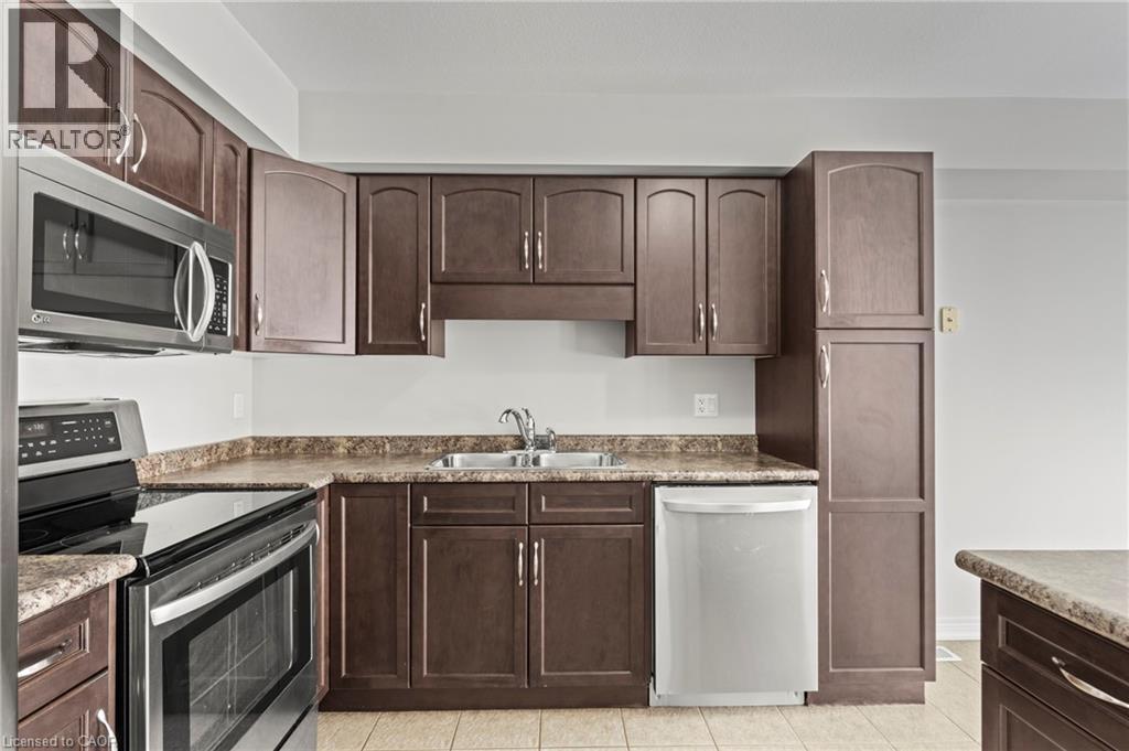 141 Winterberry Boulevard Unit# Main, Thorold, Ontario  L2V 5G6 - Photo 10 - 40855868