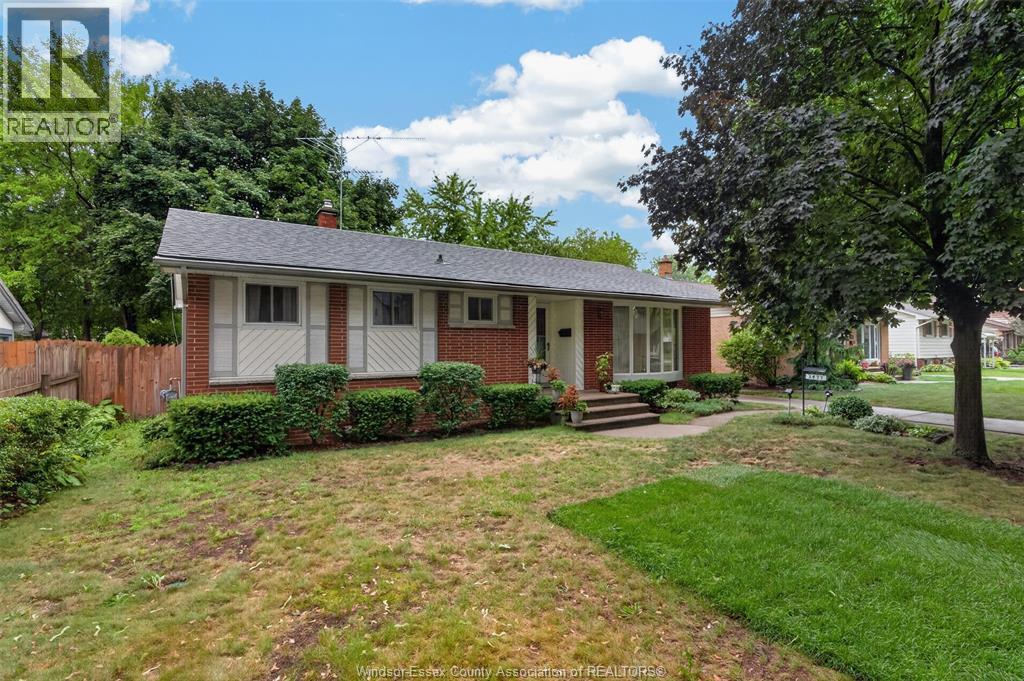 3477 St Patrick's, Windsor, Ontario  N9E 3H5 - Photo 4 - 26019965