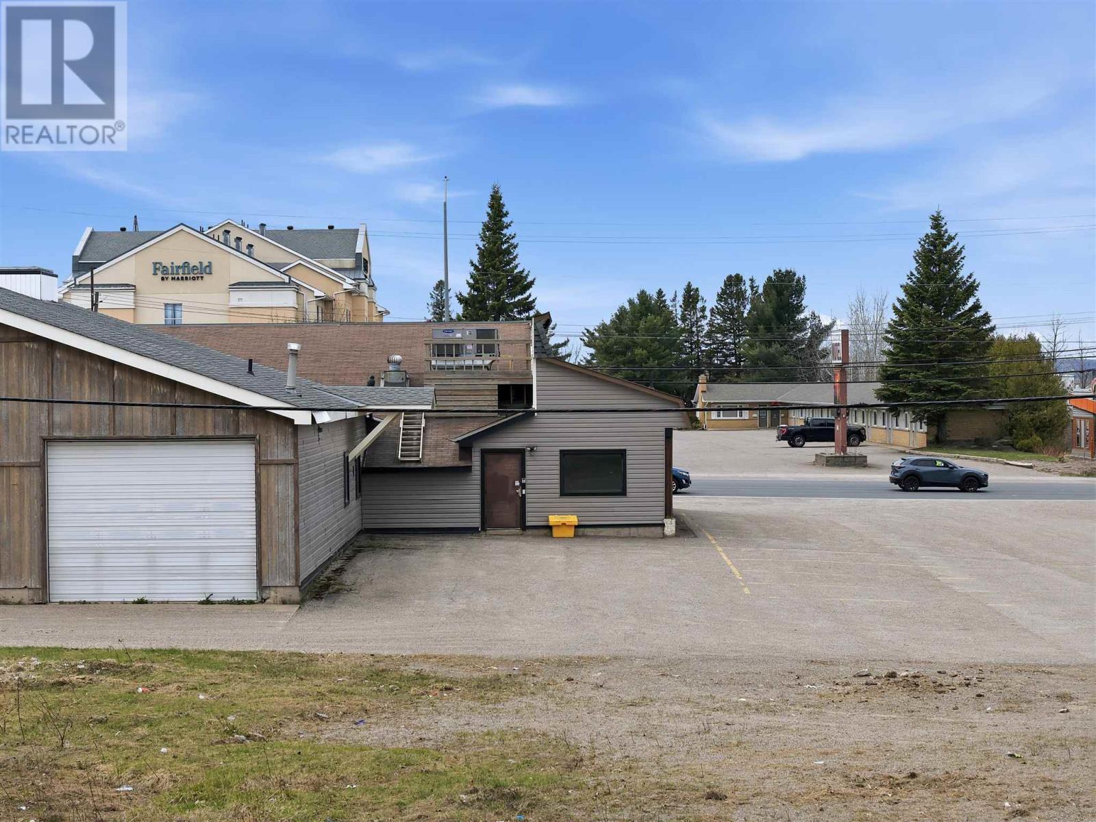 642 Great Northern Rd, Sault Ste. Marie, Ontario  P6B 4Z9 - Photo 35 - SM262014