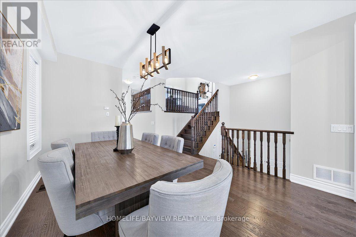 66 Hodgson Road, Bradford West Gwillimbury (Bradford), Ontario  L3Z 0V5 - Photo 12 - N13681622