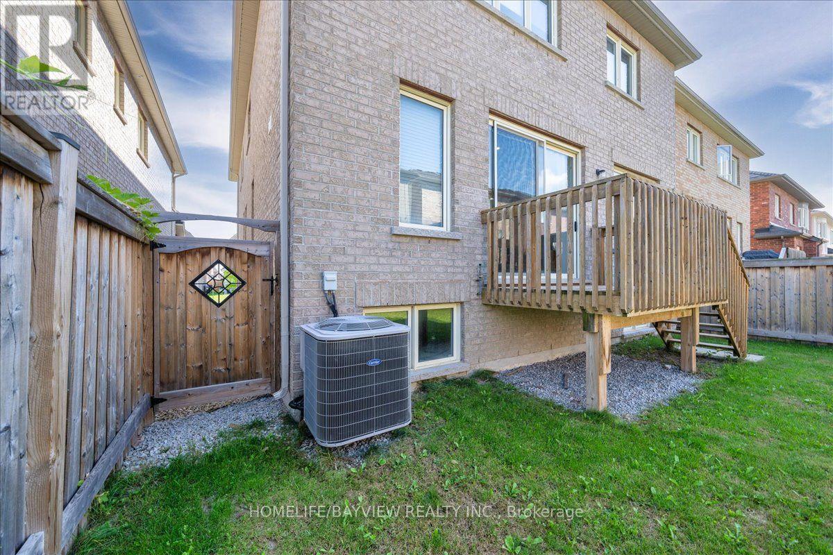 66 Hodgson Road, Bradford West Gwillimbury (Bradford), Ontario  L3Z 0V5 - Photo 42 - N13681622