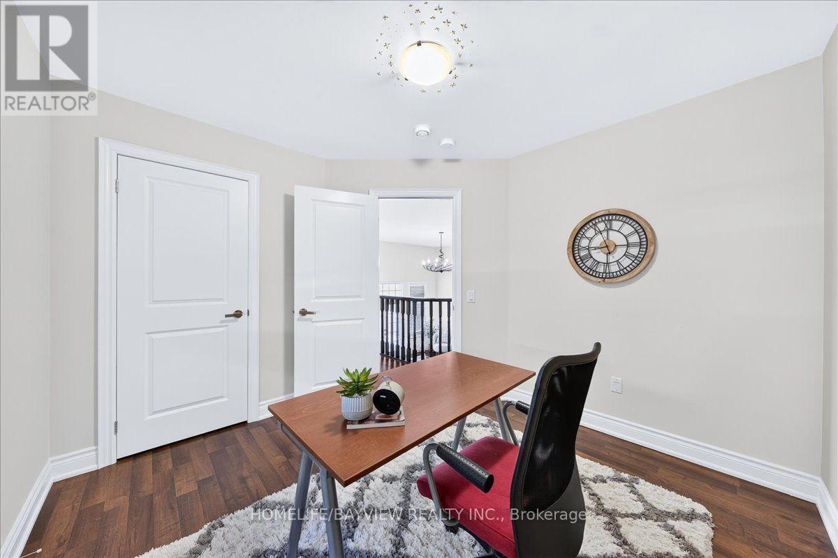 66 Hodgson Road, Bradford West Gwillimbury (Bradford), Ontario  L3Z 0V5 - Photo 32 - N13681622