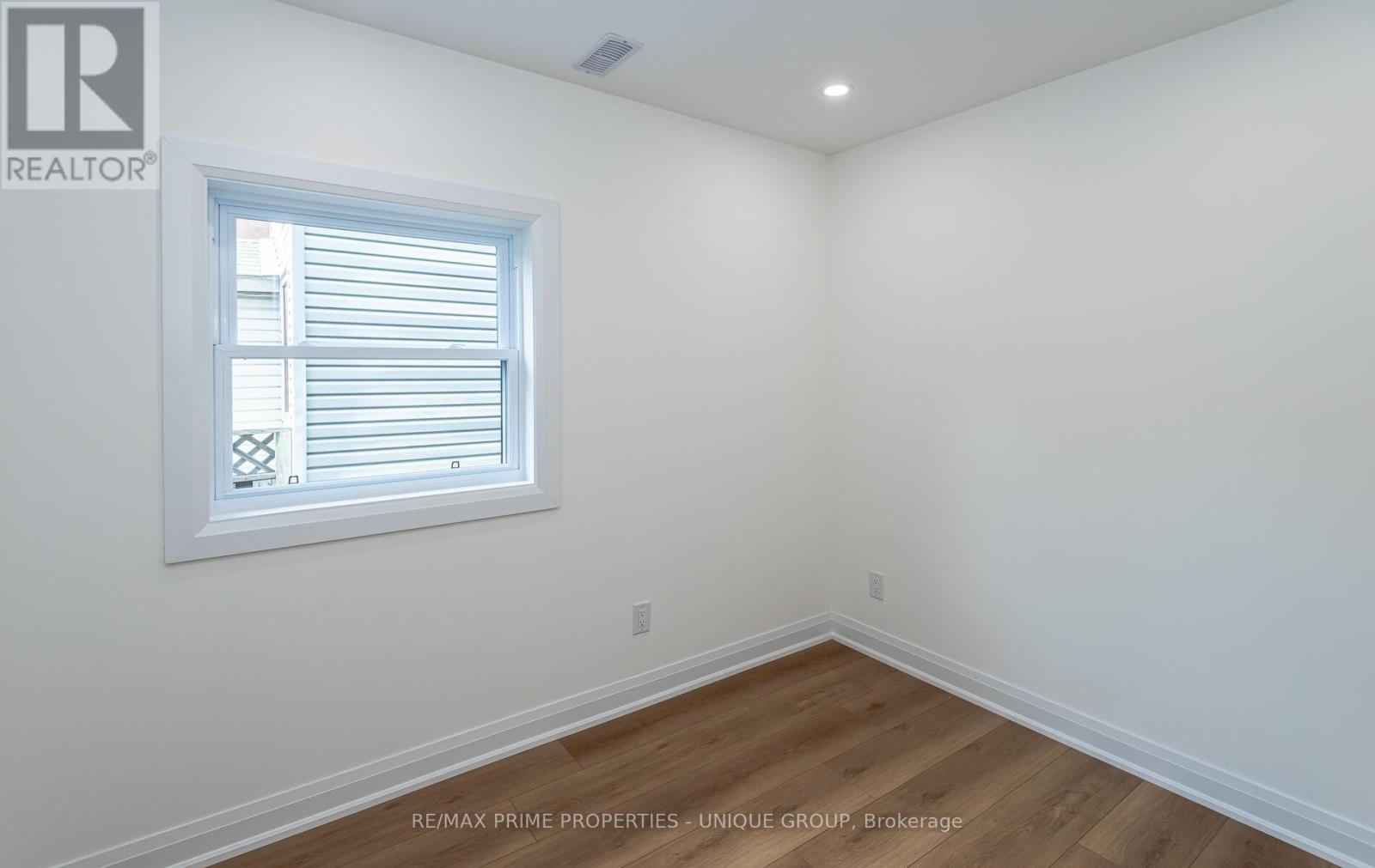 2 - 45 Astoria Avenue, Toronto, Ontario  M6N 2V6 - Photo 18 - W12385003