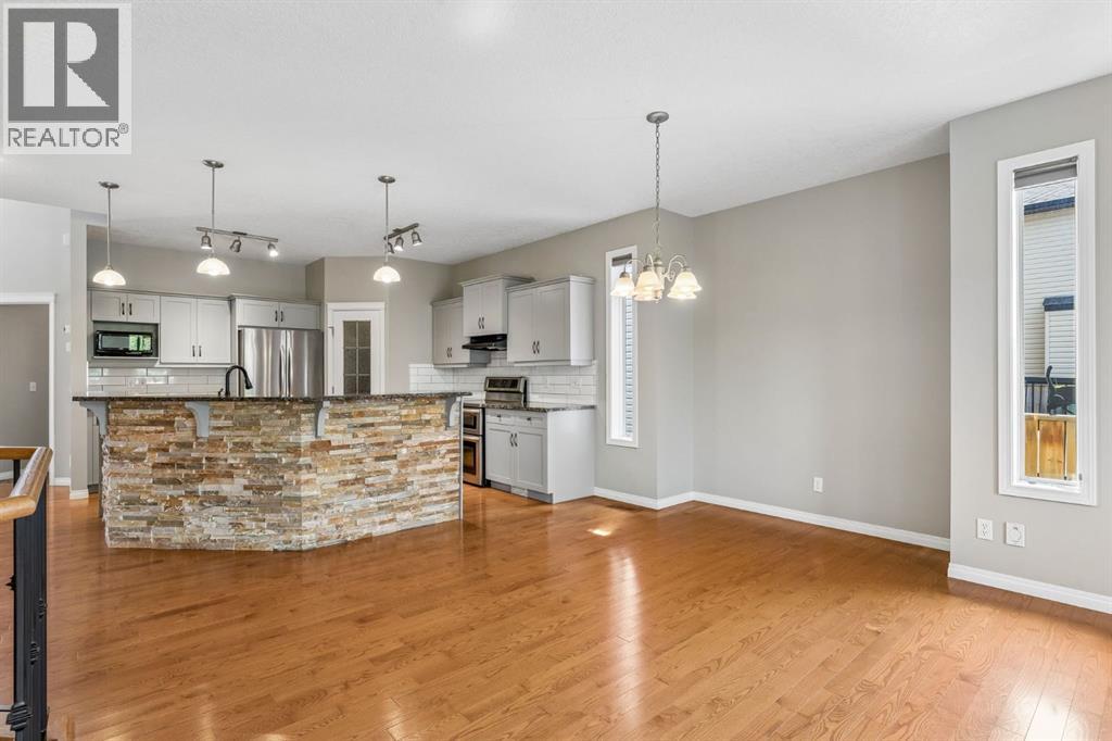 48 Rockywood Circle NW, Calgary, Alberta  T3G 5W2 - Photo 10 - A2331048