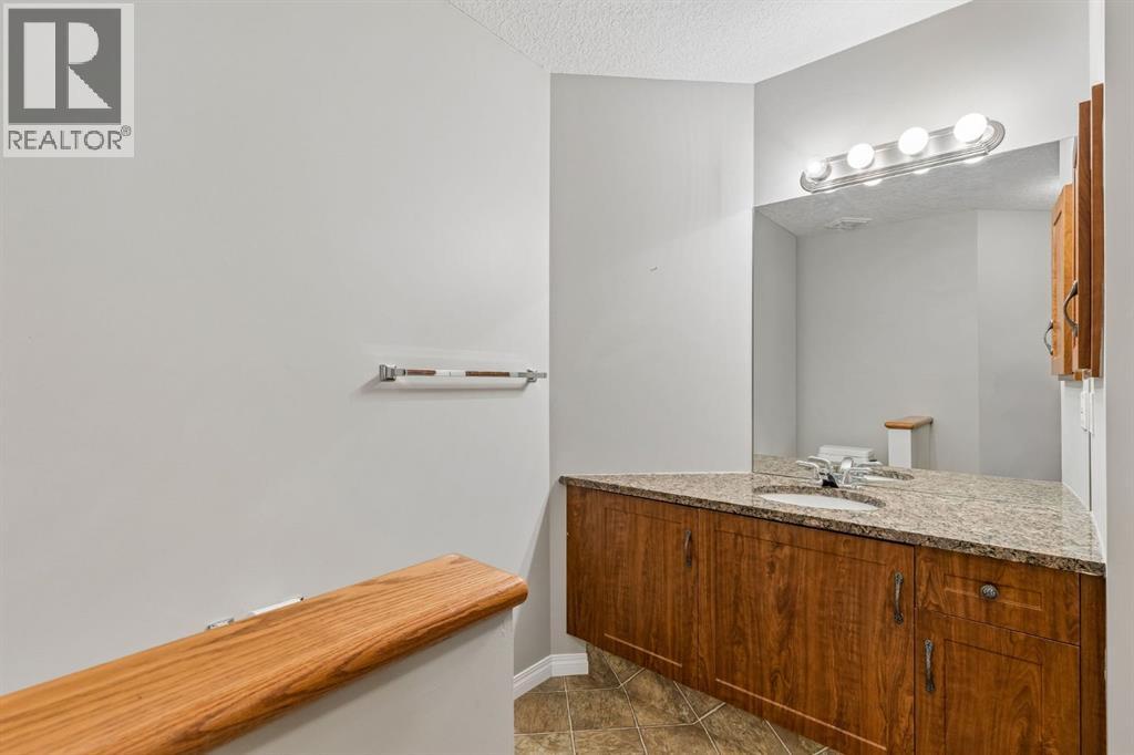 48 Rockywood Circle NW, Calgary, Alberta  T3G 5W2 - Photo 31 - A2331048