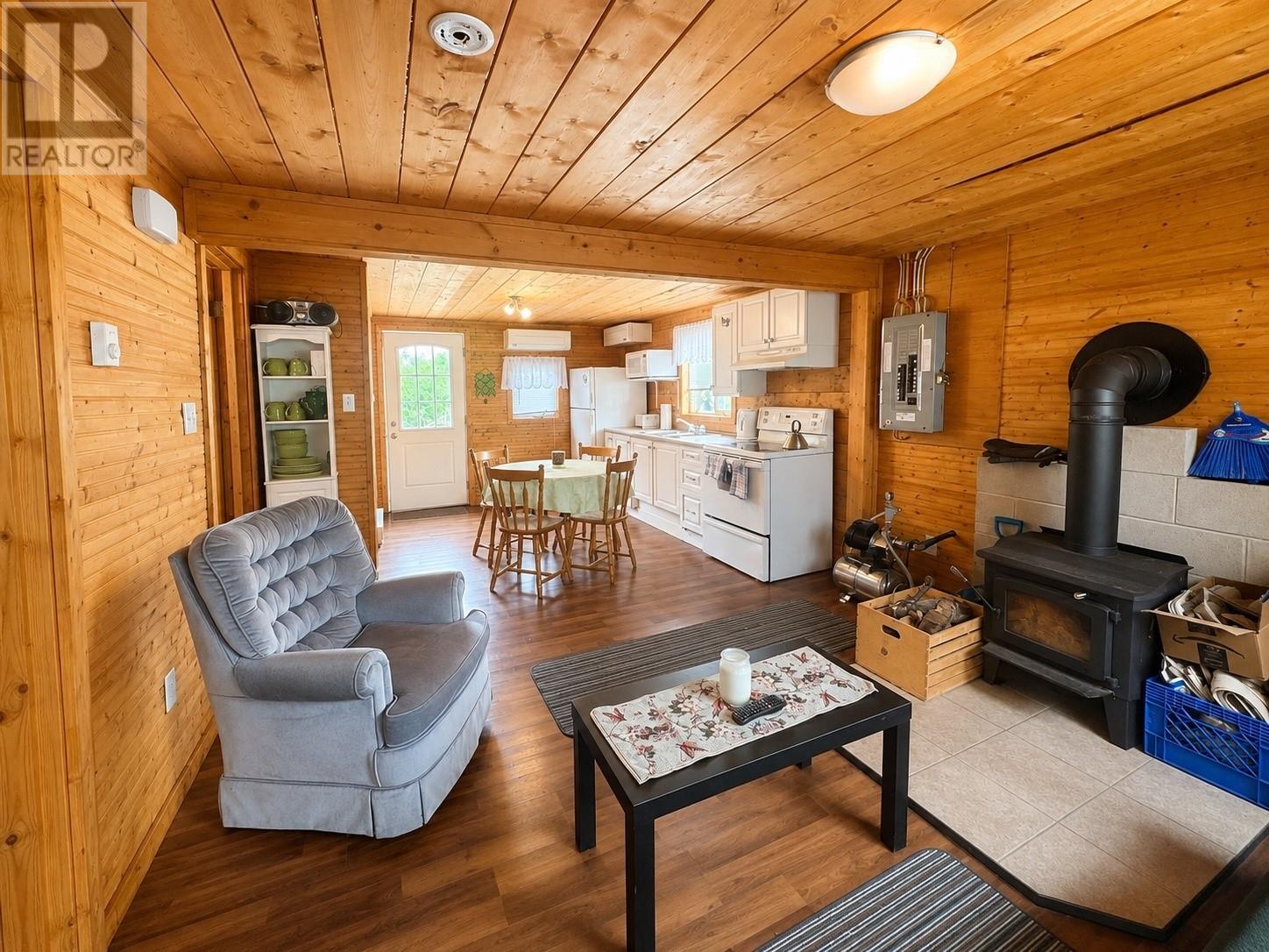 20 Beaver Pond Road, Roaches Line — photo 18