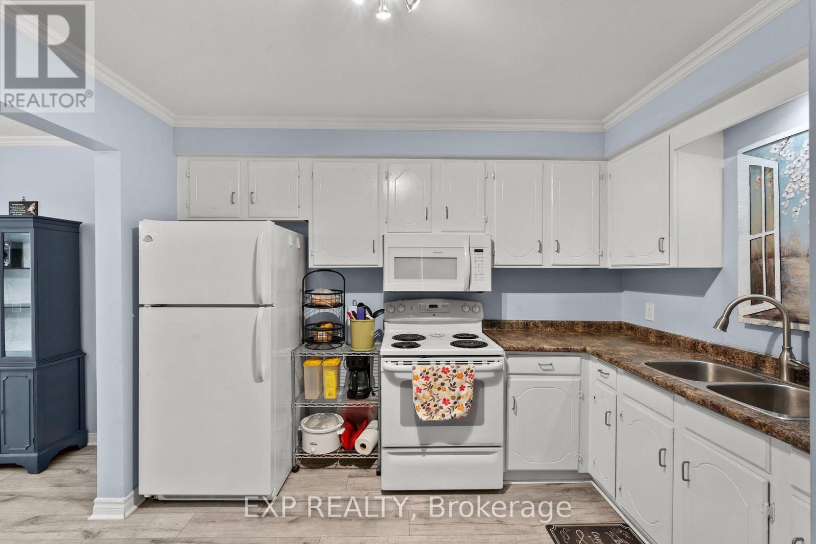 7 - 4230 Meadowvale Drive, Niagara Falls, Ontario  L2E 5W7 - Photo 12 - X13681784