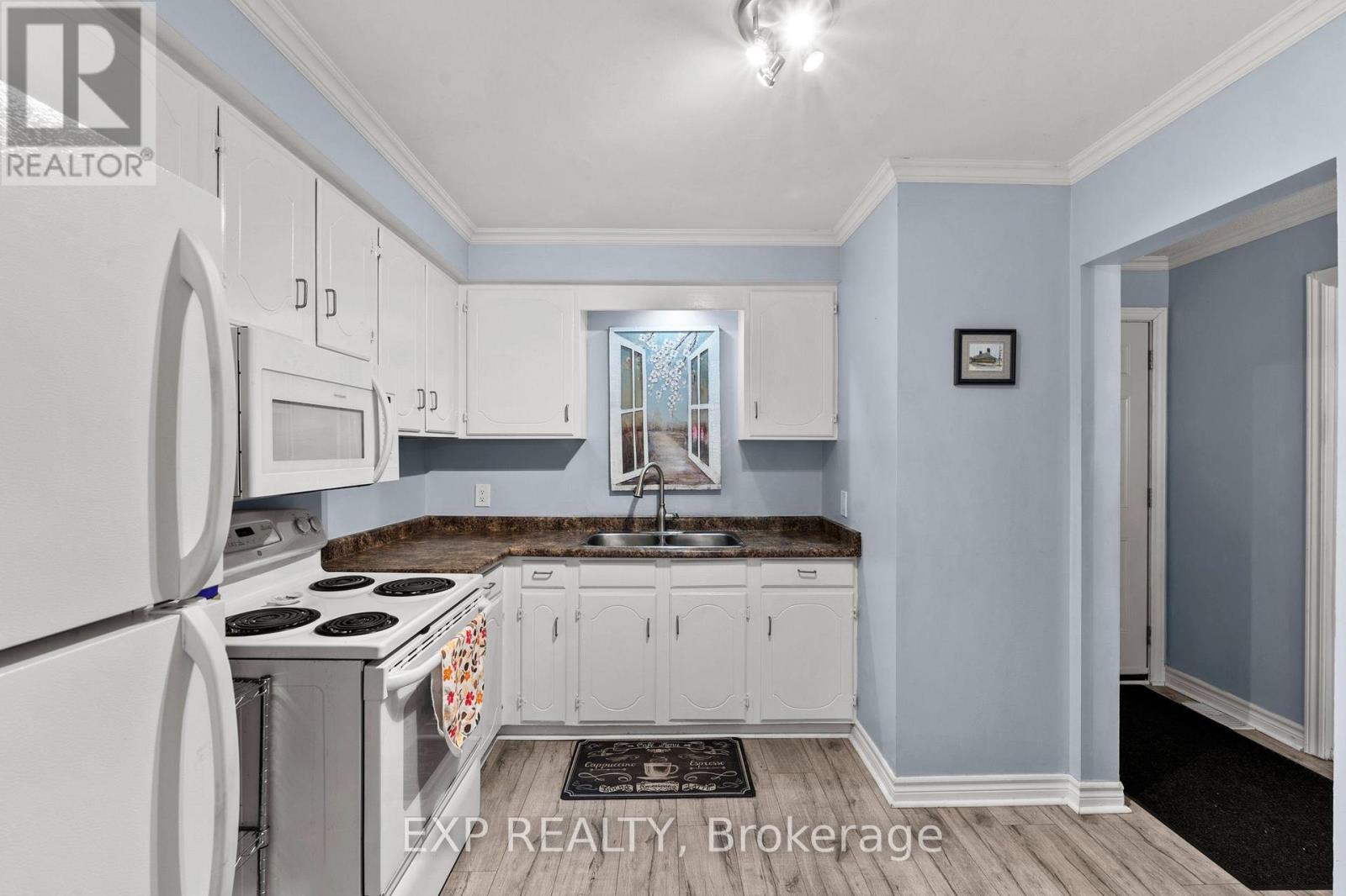7 - 4230 Meadowvale Drive, Niagara Falls, Ontario  L2E 5W7 - Photo 13 - X13681784