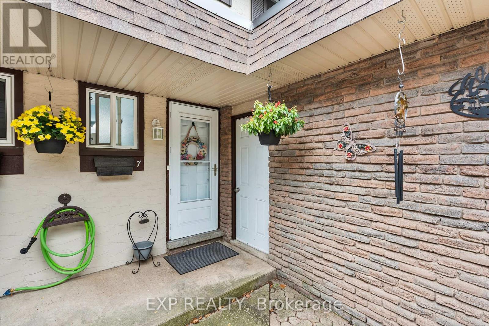 7 - 4230 Meadowvale Drive, Niagara Falls, Ontario  L2E 5W7 - Photo 5 - X13681784