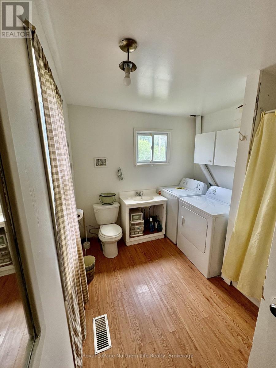 6a & 6b Mountainview Drive, Temagami, Ontario  P0H 2H0 - Photo 13 - X13681770