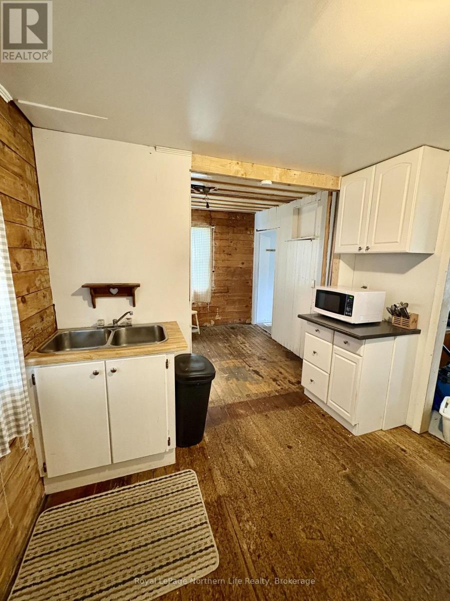 6a & 6b Mountainview Drive, Temagami, Ontario  P0H 2H0 - Photo 6 - X13681770