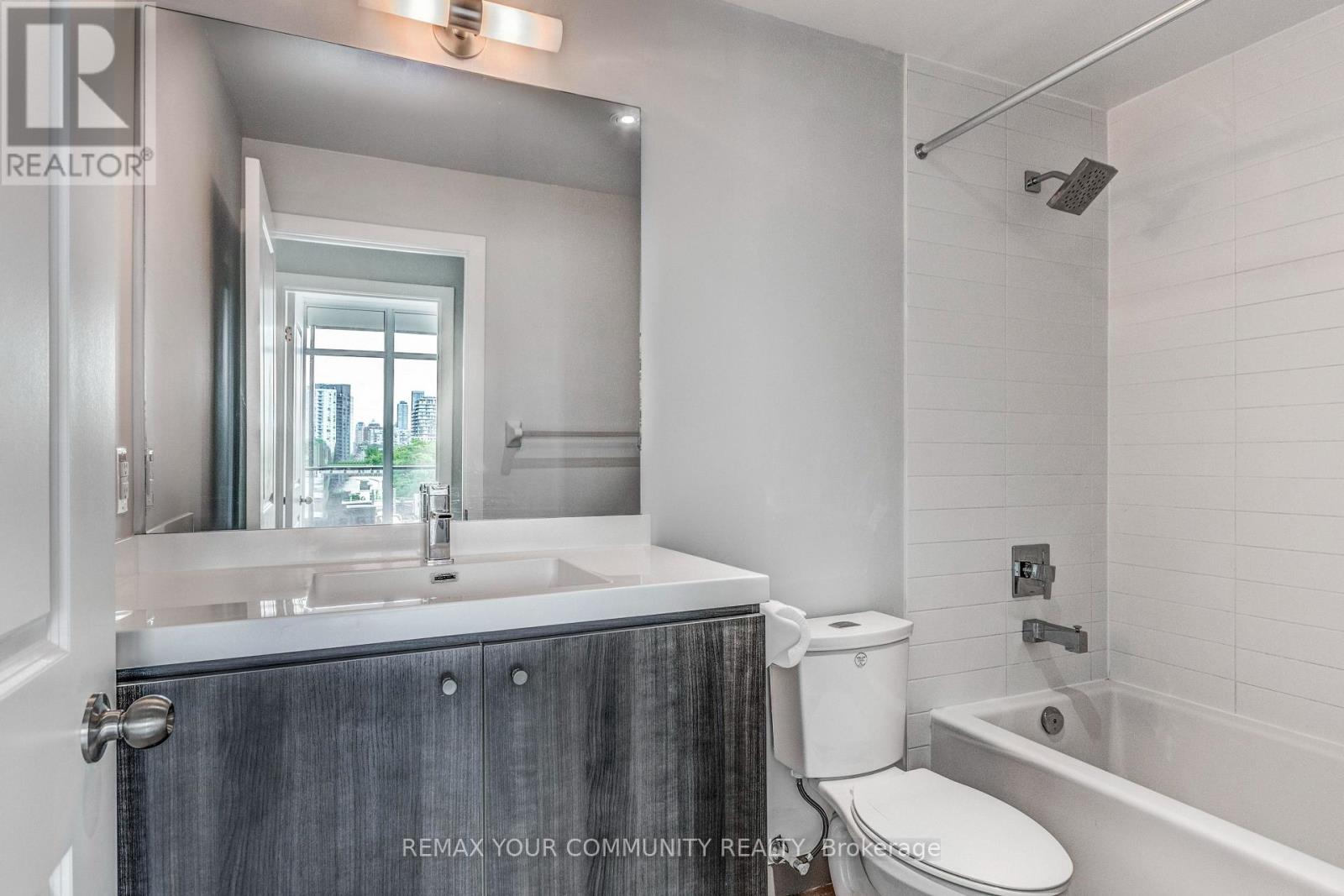 501 - 105 George Street, Toronto, Ontario M5A 2N4 - Photo 10 - C13681686
