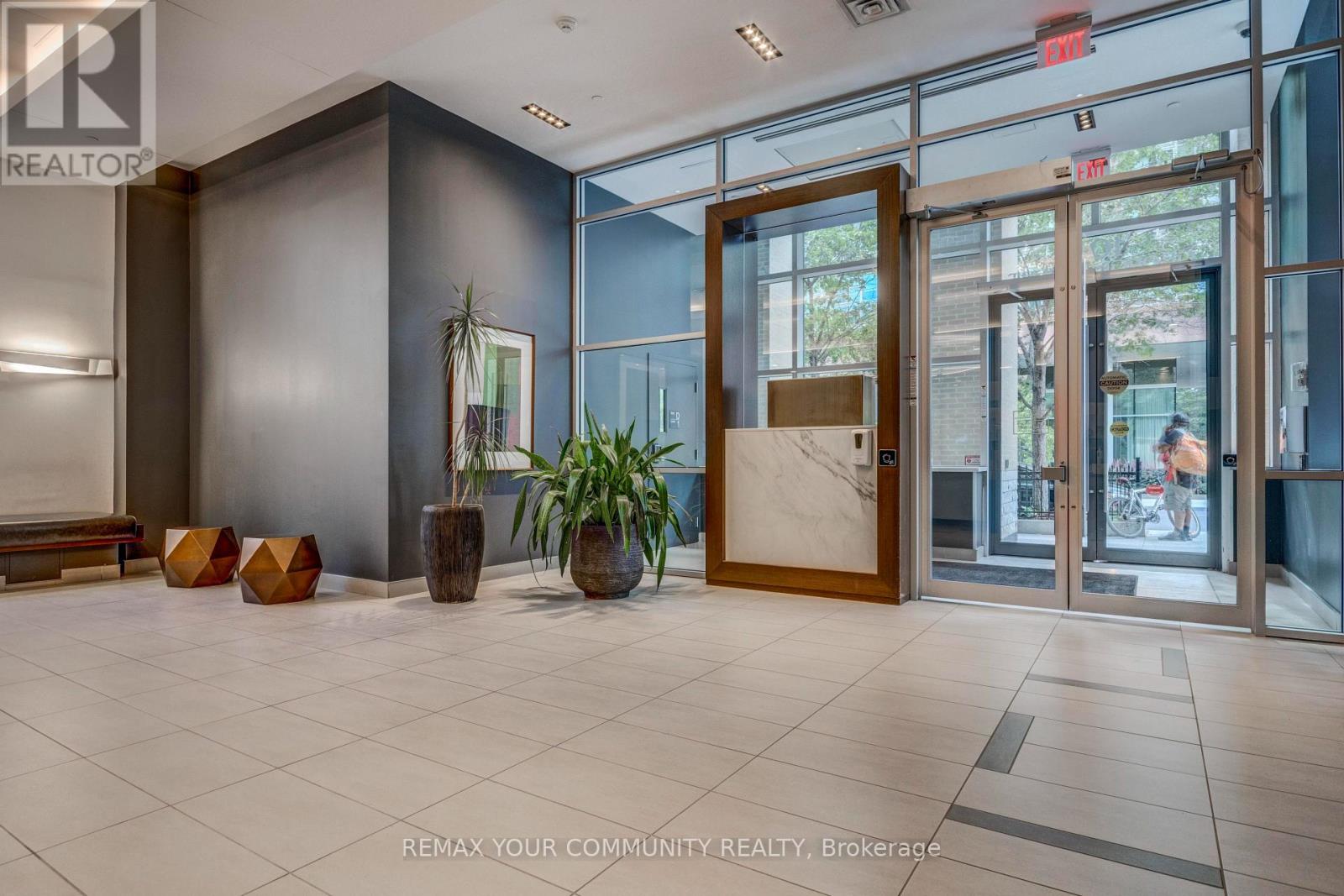 501 - 105 George Street, Toronto, Ontario M5A 2N4 - Photo 3 - C13681686