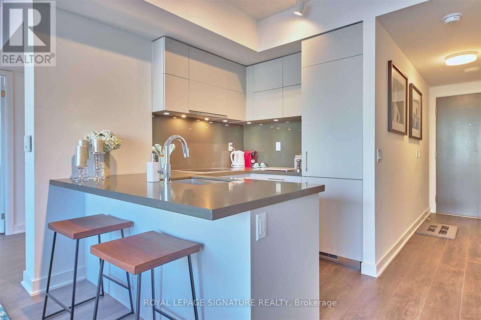 1004 - 188 Cumberland Street, Toronto, Ontario  M5R 0B6 - Photo 9 - C13681692