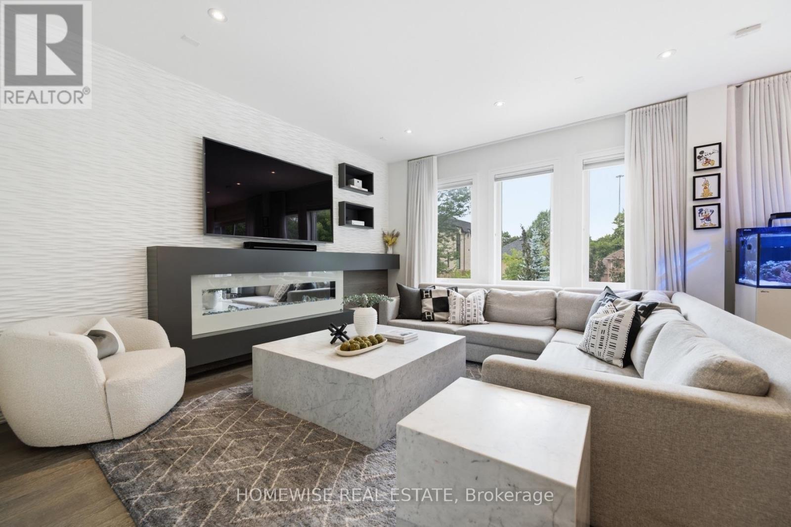 90 Mcgillivray Avenue, Toronto, Ontario  M5M 2Y4 - Photo 11 - C13681748