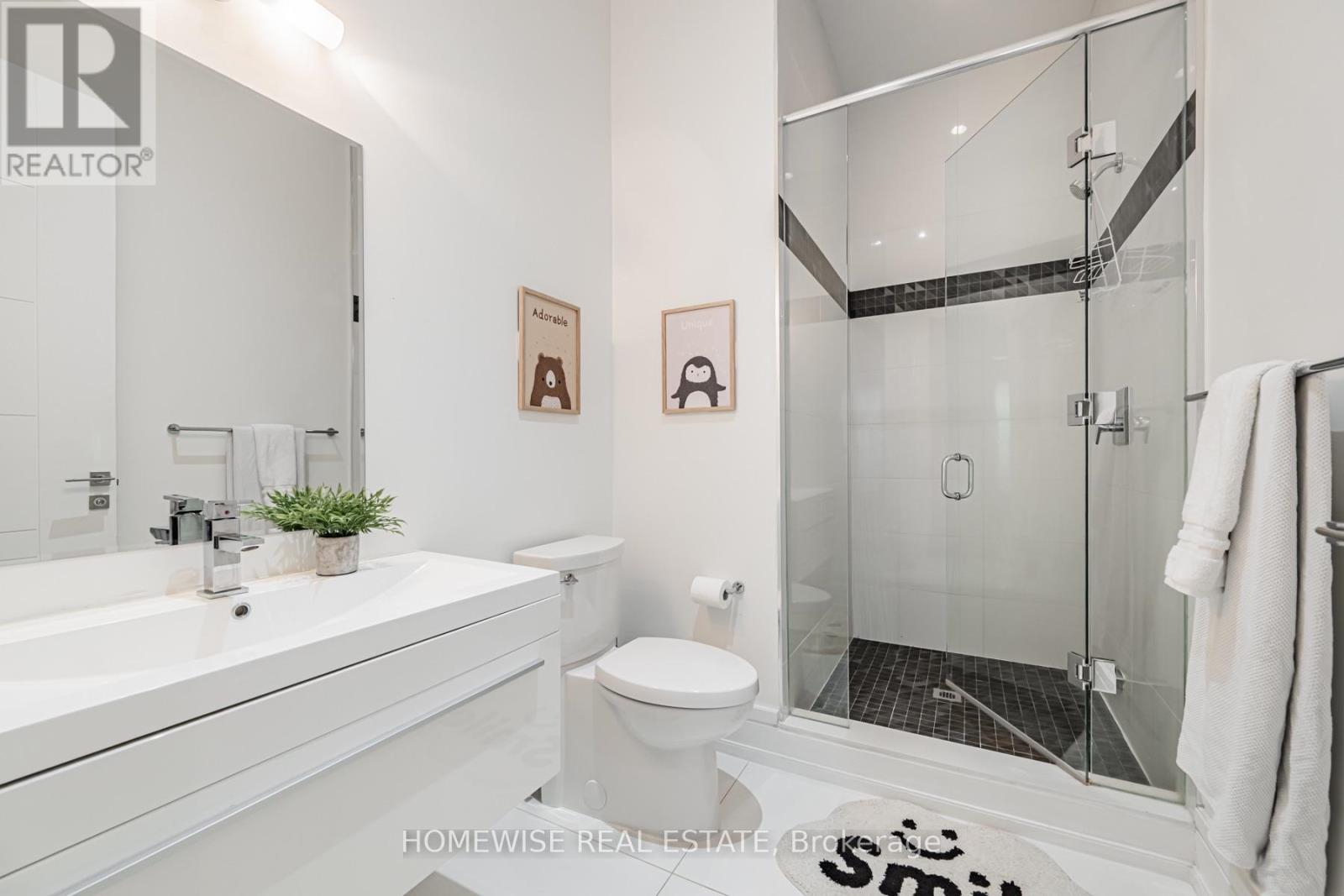 90 Mcgillivray Avenue, Toronto, Ontario  M5M 2Y4 - Photo 34 - C13681748
