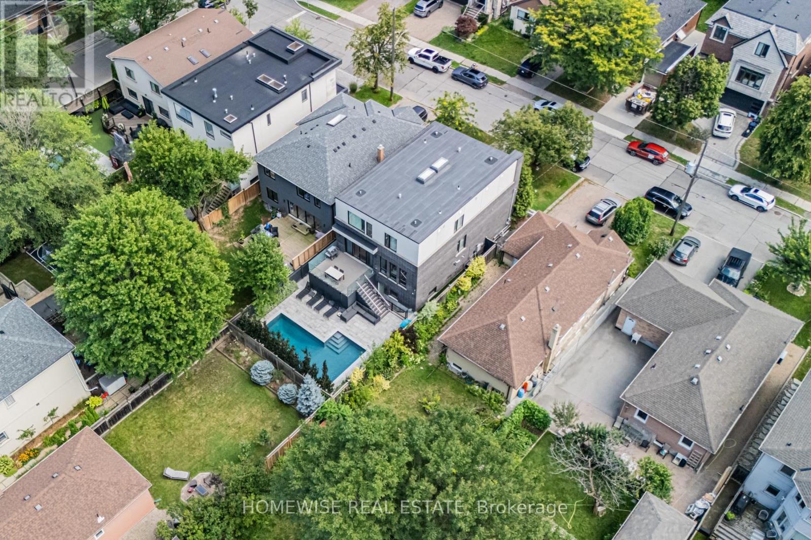 90 Mcgillivray Avenue, Toronto, Ontario  M5M 2Y4 - Photo 40 - C13681748